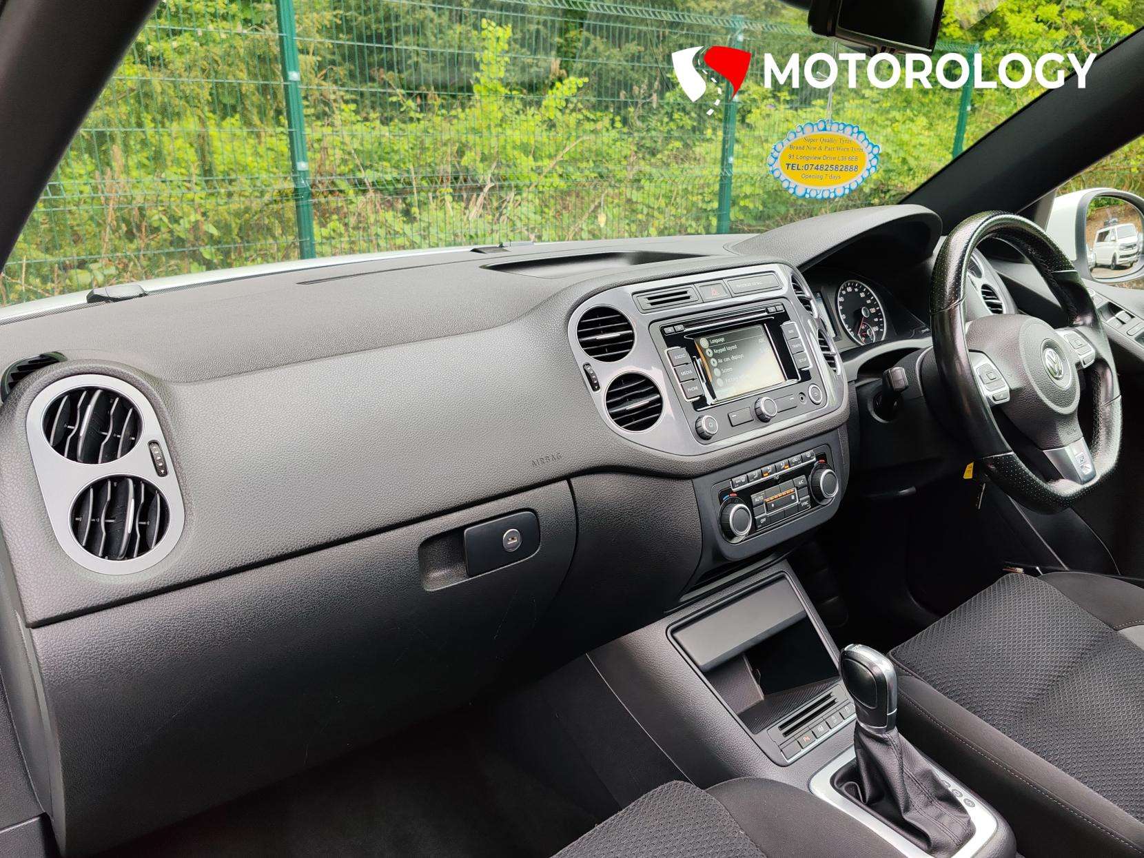 2015 VOLKSWAGEN TIGUAN 2015 VOLKSWAGEN TIGUAN