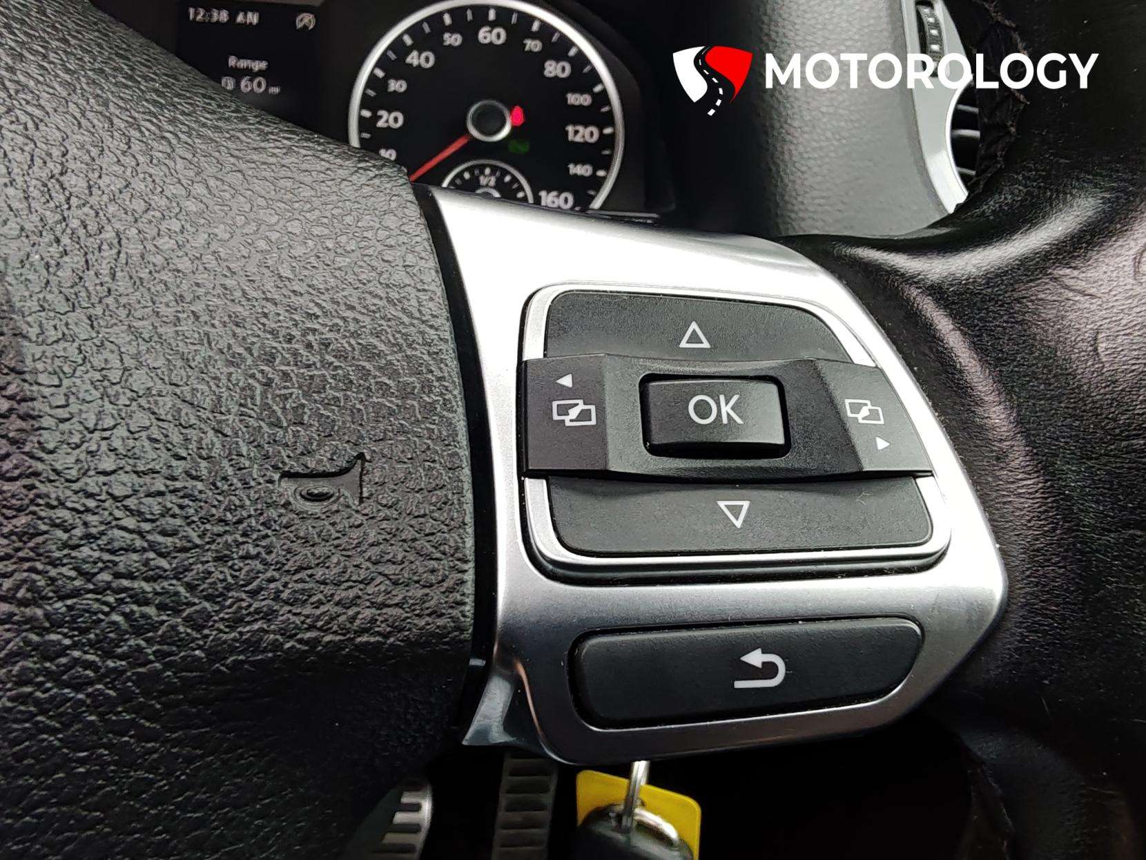 2015 VOLKSWAGEN TIGUAN 2015 VOLKSWAGEN TIGUAN