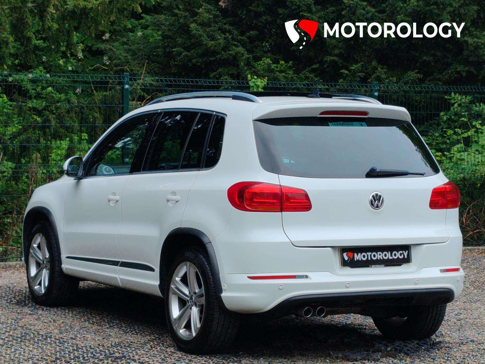 2015 VOLKSWAGEN TIGUAN 2015 VOLKSWAGEN TIGUAN