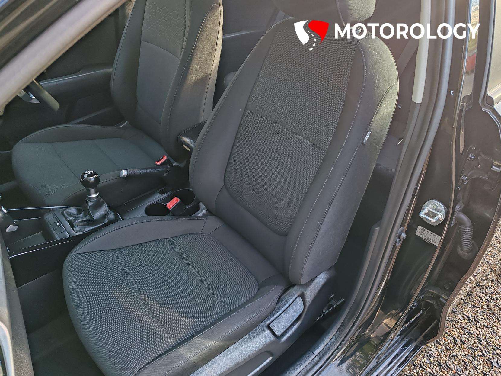 2020 KIA RIO 2020 KIA RIO