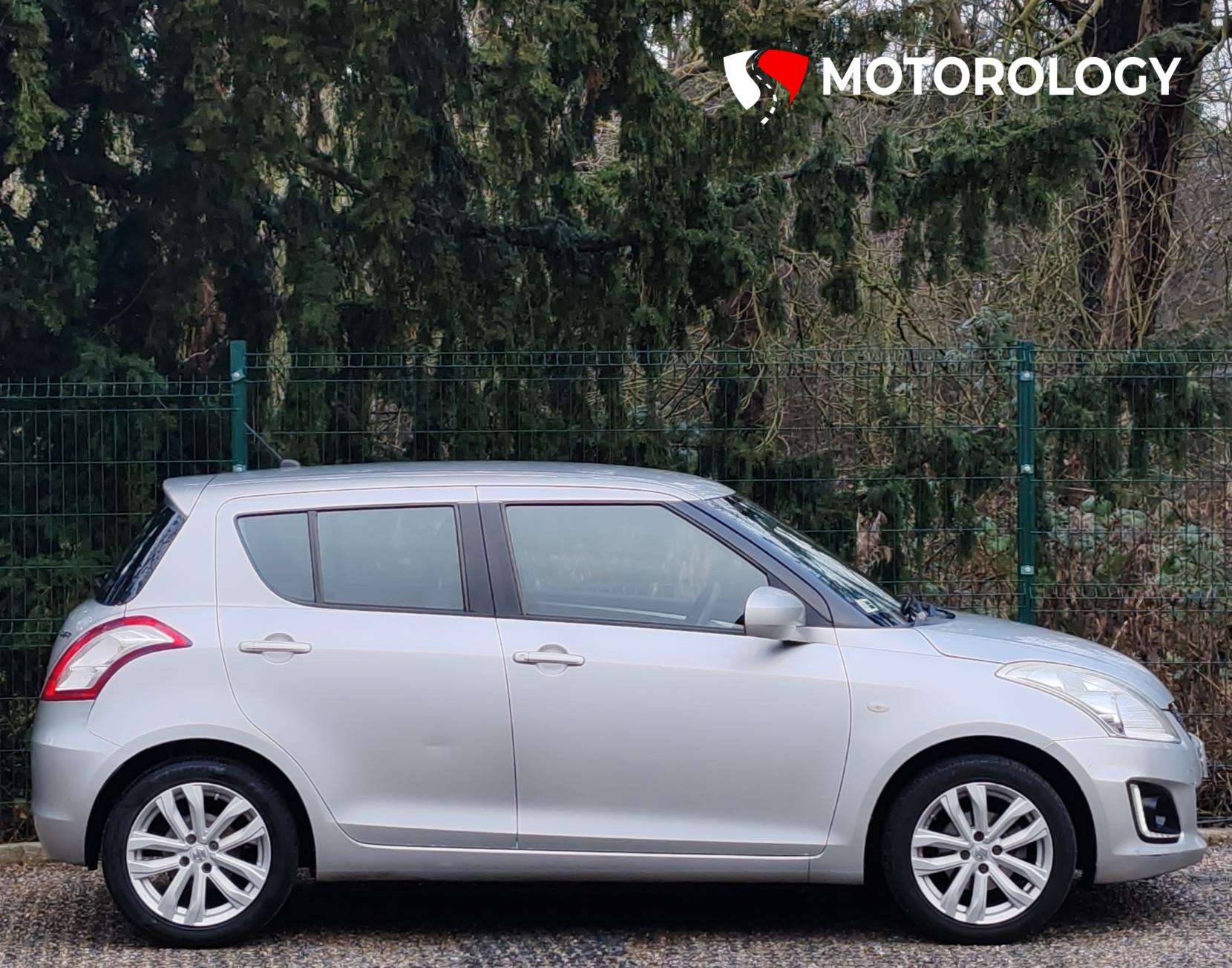 2015 SUZUKI SWIFT 2015 SUZUKI SWIFT