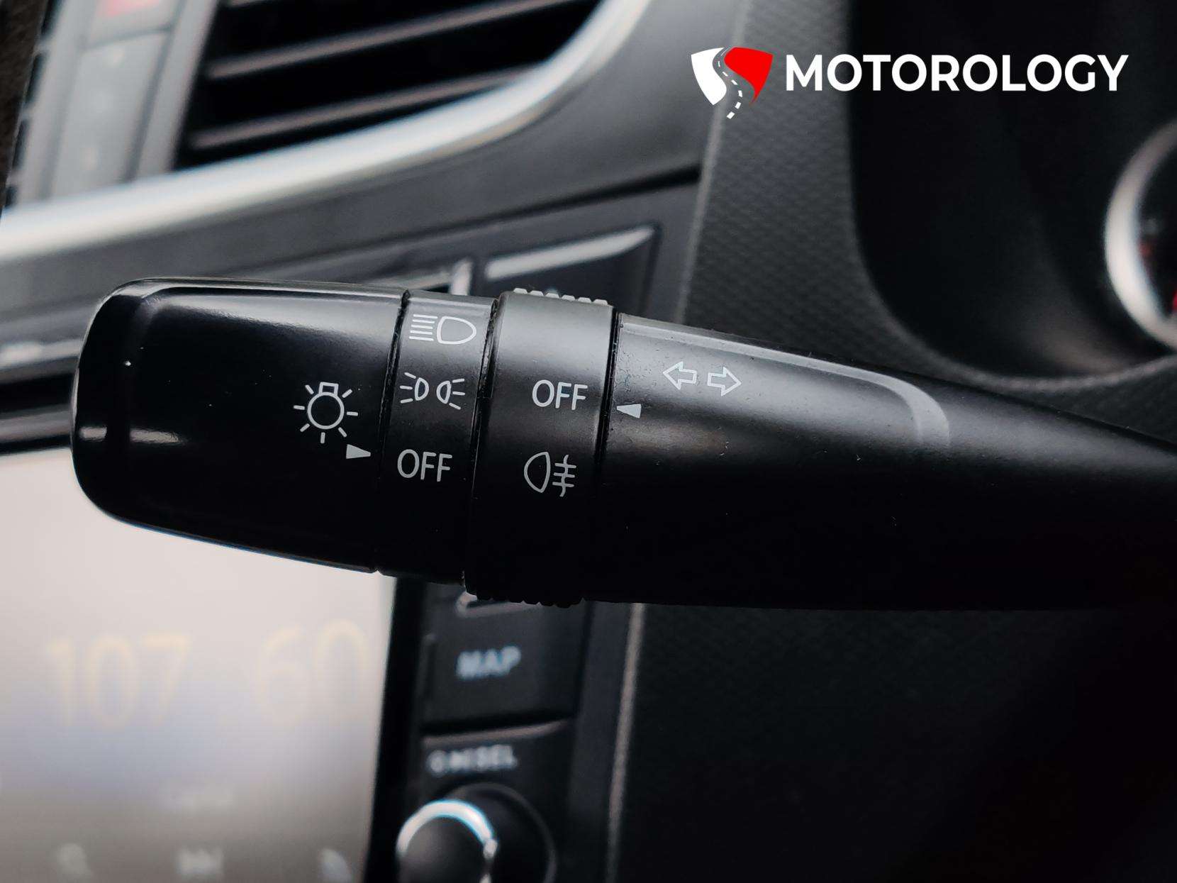 2015 SUZUKI SWIFT 2015 SUZUKI SWIFT