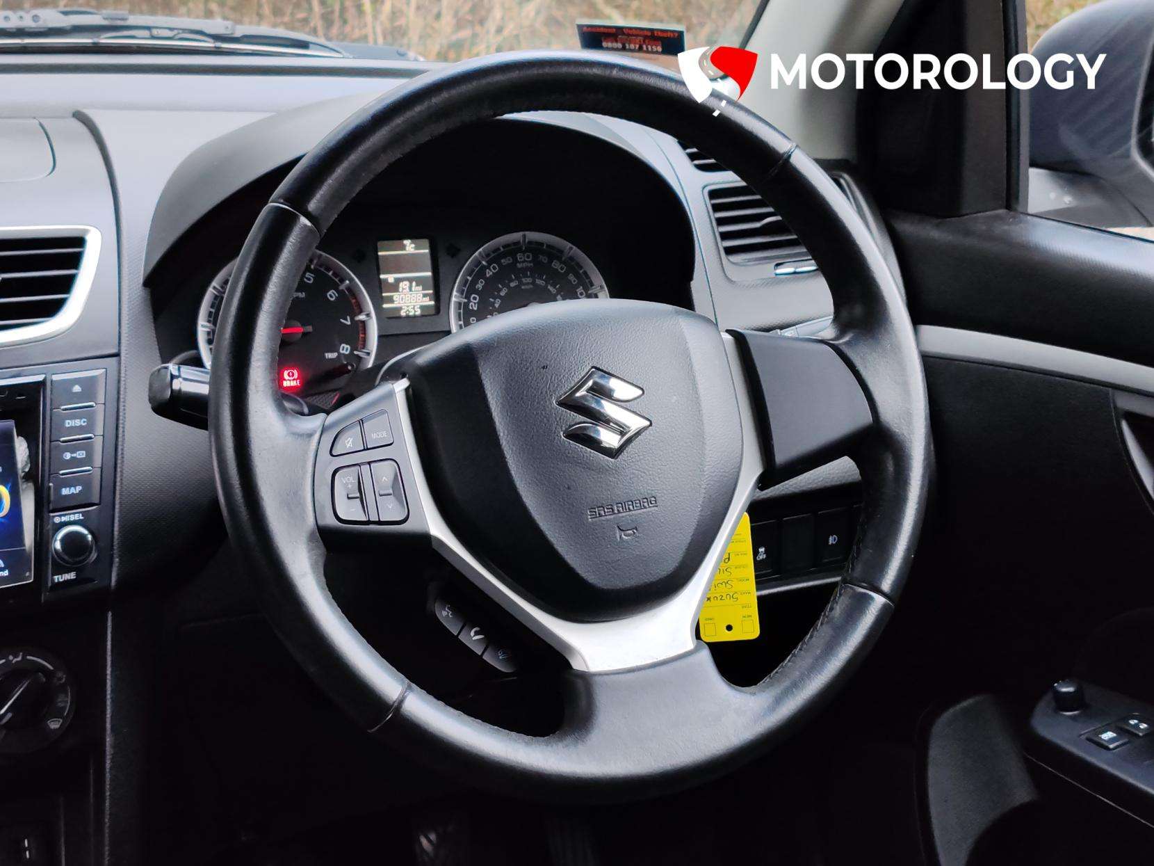 2015 SUZUKI SWIFT 2015 SUZUKI SWIFT