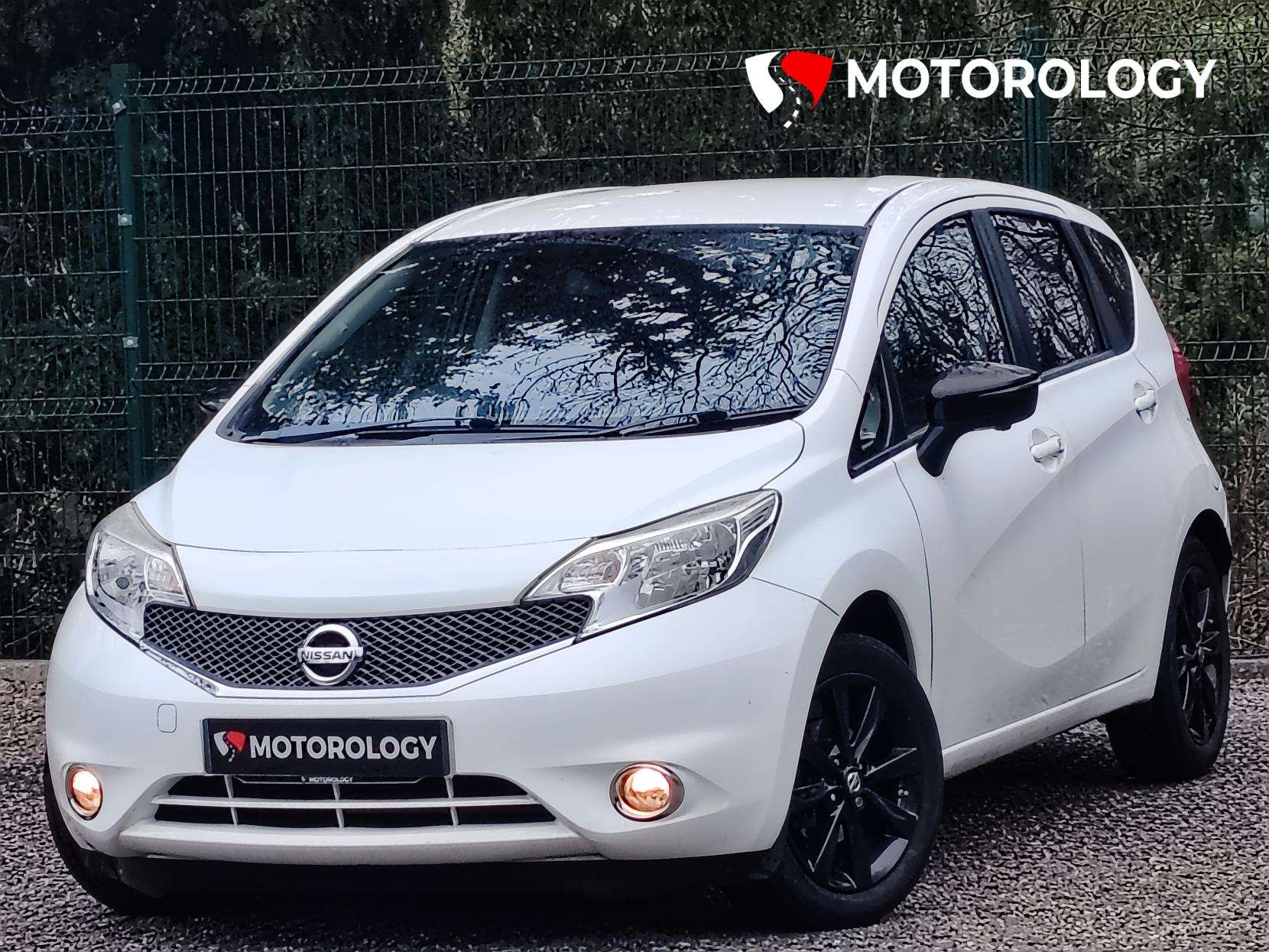 A 2014 NISSAN NOTE 1.2 DIG-S Tekna Hatchback 5dr Petrol Manual Euro 5 (s/s) (98 ps) A 2014 NISSAN NOTE 1.2 DIG-S Tekna Hatchback 5dr Petrol Manual Euro 5 (s/s) (98 ps)
