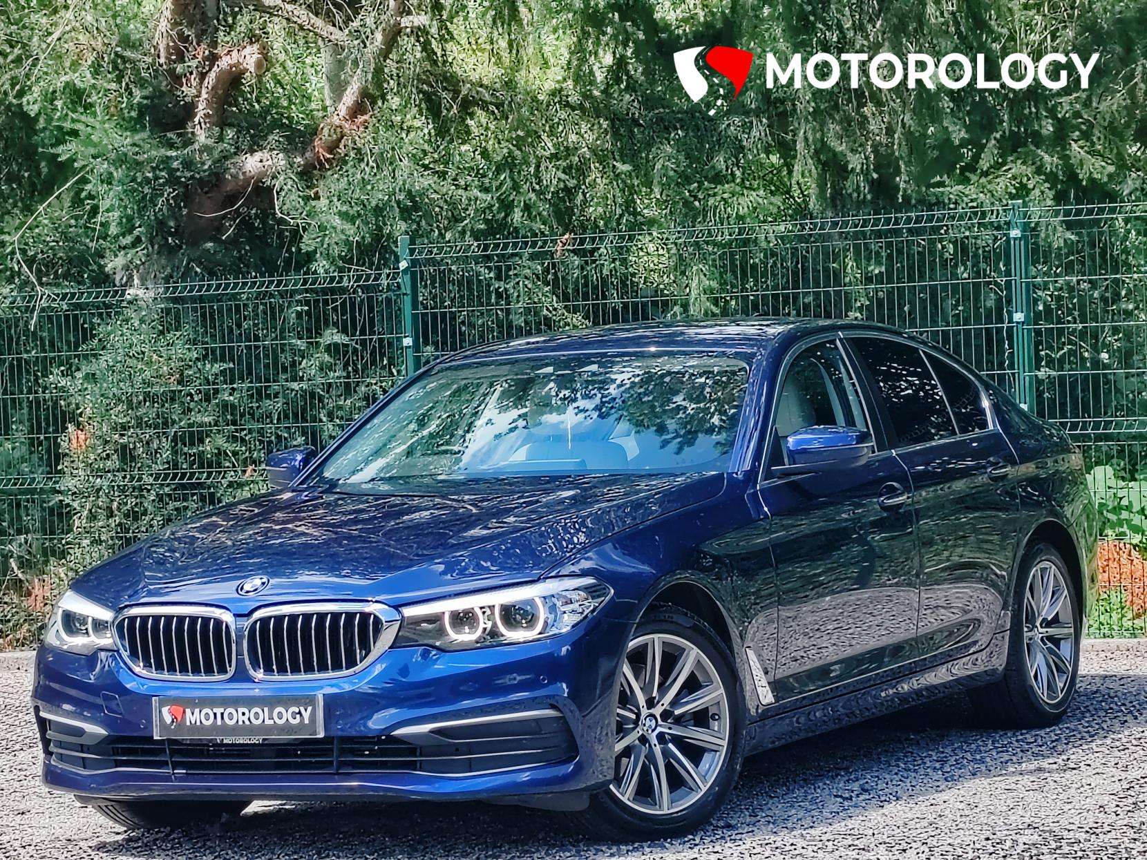 A 2018 BMW 5 SERIES 2.0 520d SE Saloon 4dr Diesel Auto xDrive Euro 6 (s/s) (190 ps) A 2018 BMW 5 SERIES 2.0 520d SE Saloon 4dr Diesel Auto xDrive Euro 6 (s/s) (190 ps)