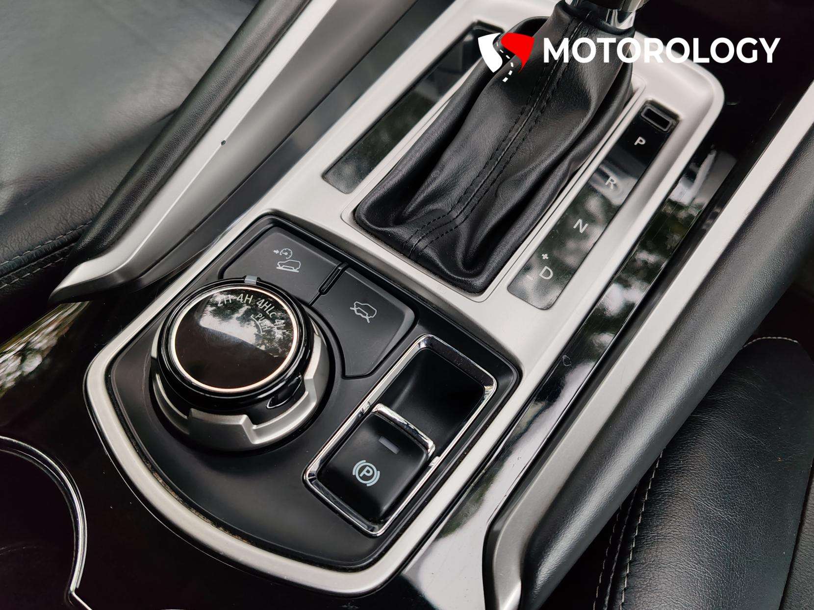 2019 MITSUBISHI SHOGUN SPORT 2019 MITSUBISHI SHOGUN SPORT