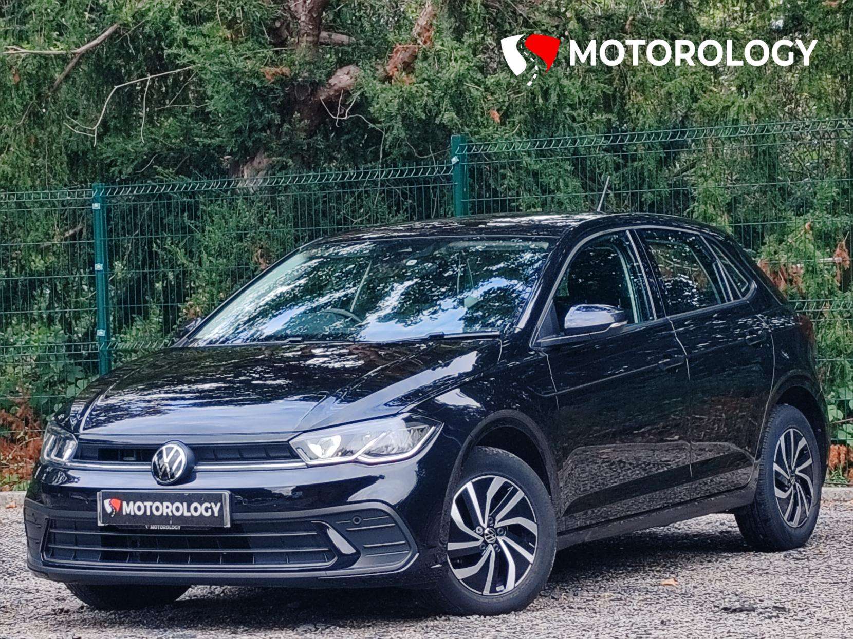 A 2023 VOLKSWAGEN POLO 1.0 TSI Life Hatchback 5dr Petrol Manual Euro 6 (s/s) (95 ps) A 2023 VOLKSWAGEN POLO 1.0 TSI Life Hatchback 5dr Petrol Manual Euro 6 (s/s) (95 ps)