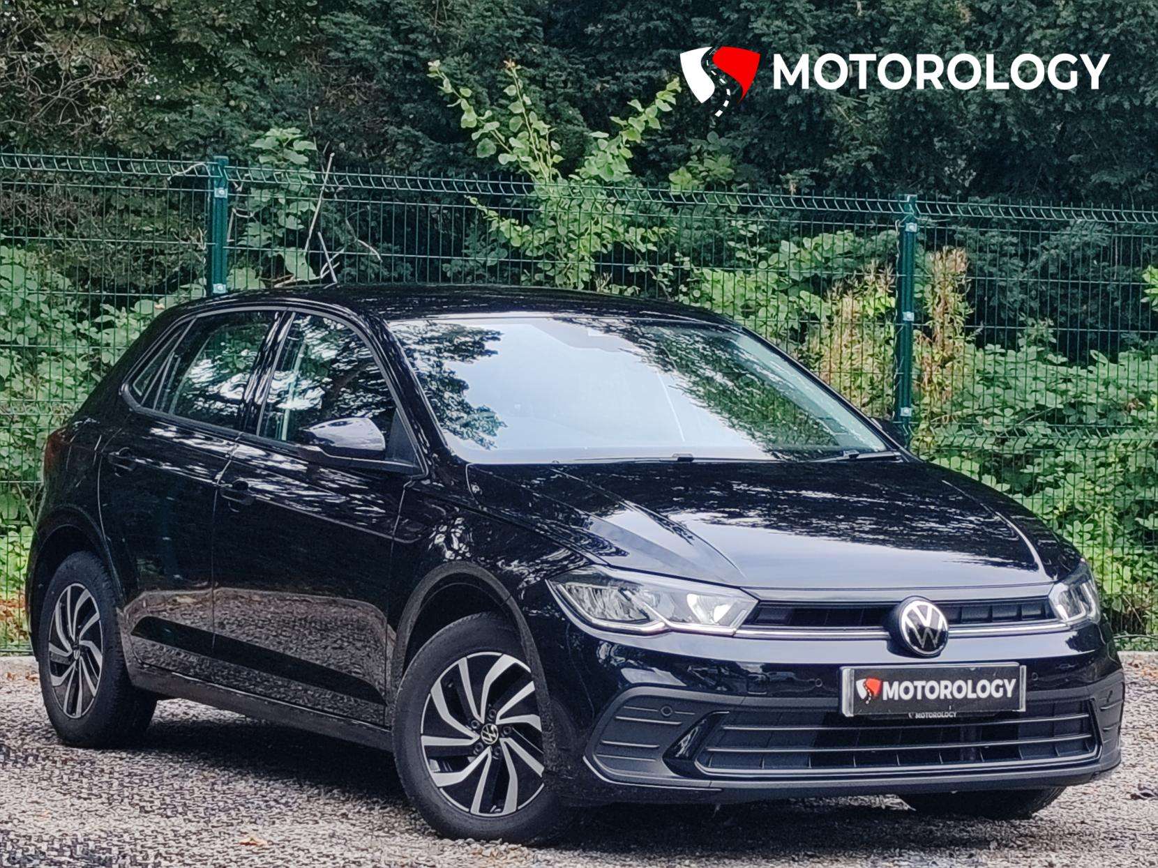 A 2023 VOLKSWAGEN POLO 1.0 TSI Life Hatchback 5dr Petrol Manual Euro 6 (s/s) (95 ps) A 2023 VOLKSWAGEN POLO 1.0 TSI Life Hatchback 5dr Petrol Manual Euro 6 (s/s) (95 ps)