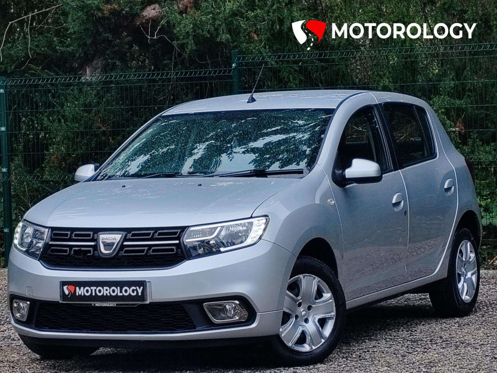 A 2018 DACIA SANDERO 0.9 TCe Comfort Hatchback 5dr Petrol Manual Euro 6 (s/s) (90 ps) A 2018 DACIA SANDERO 0.9 TCe Comfort Hatchback 5dr Petrol Manual Euro 6 (s/s) (90 ps)