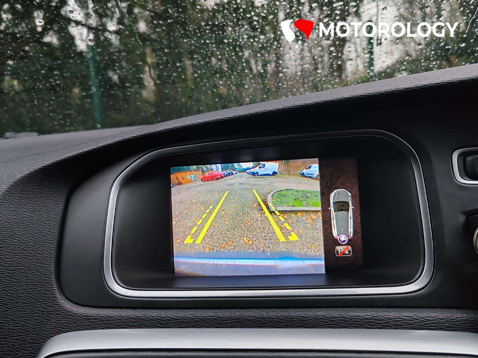 2018 VOLVO V40 2018 VOLVO V40