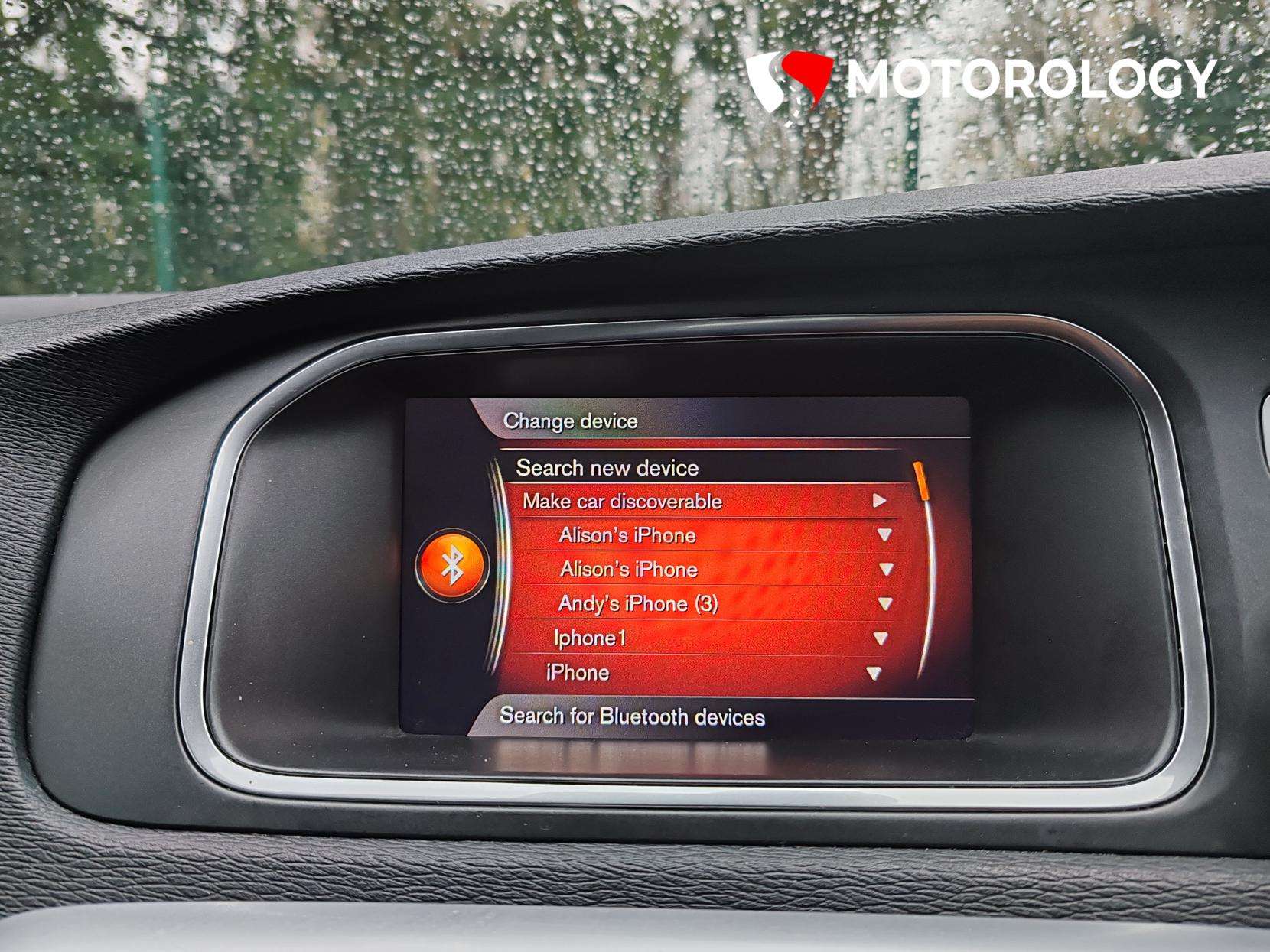 2018 VOLVO V40 2018 VOLVO V40