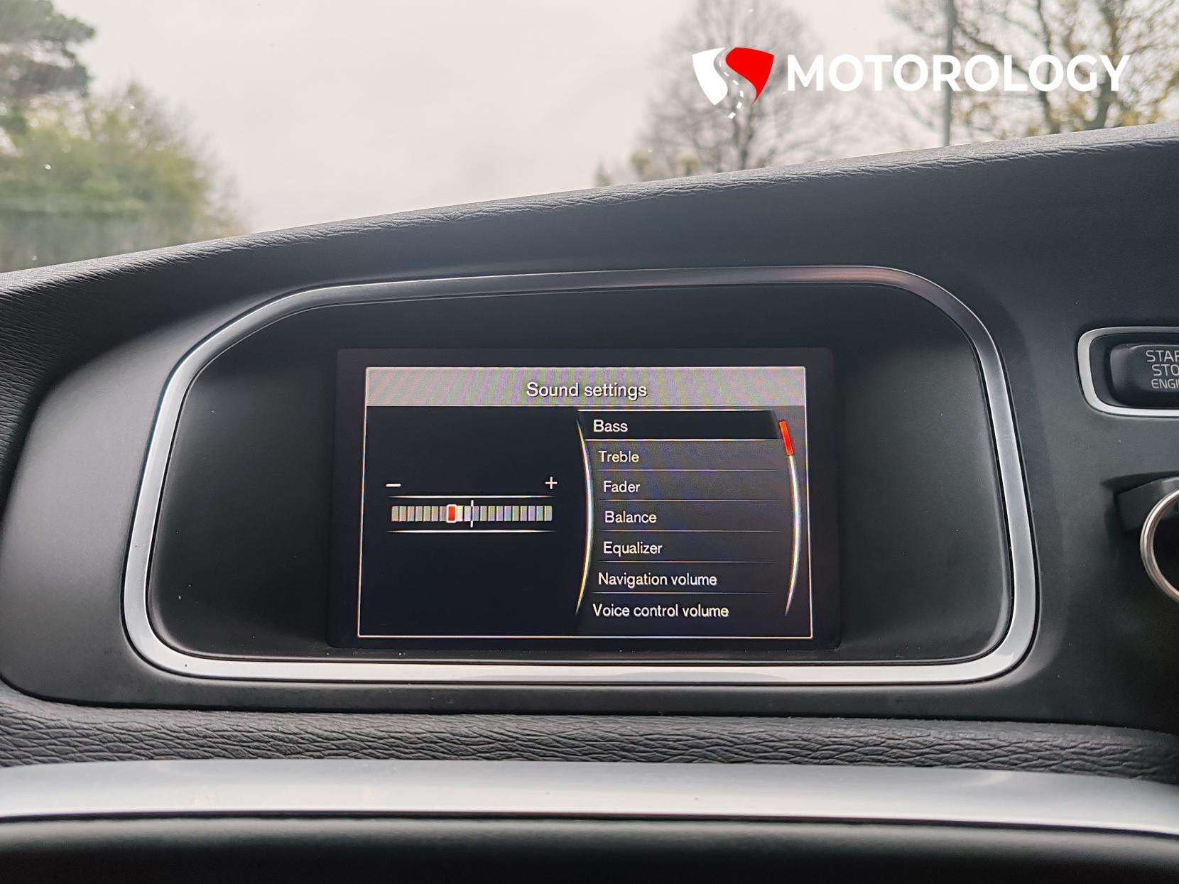 2018 VOLVO V40 2018 VOLVO V40