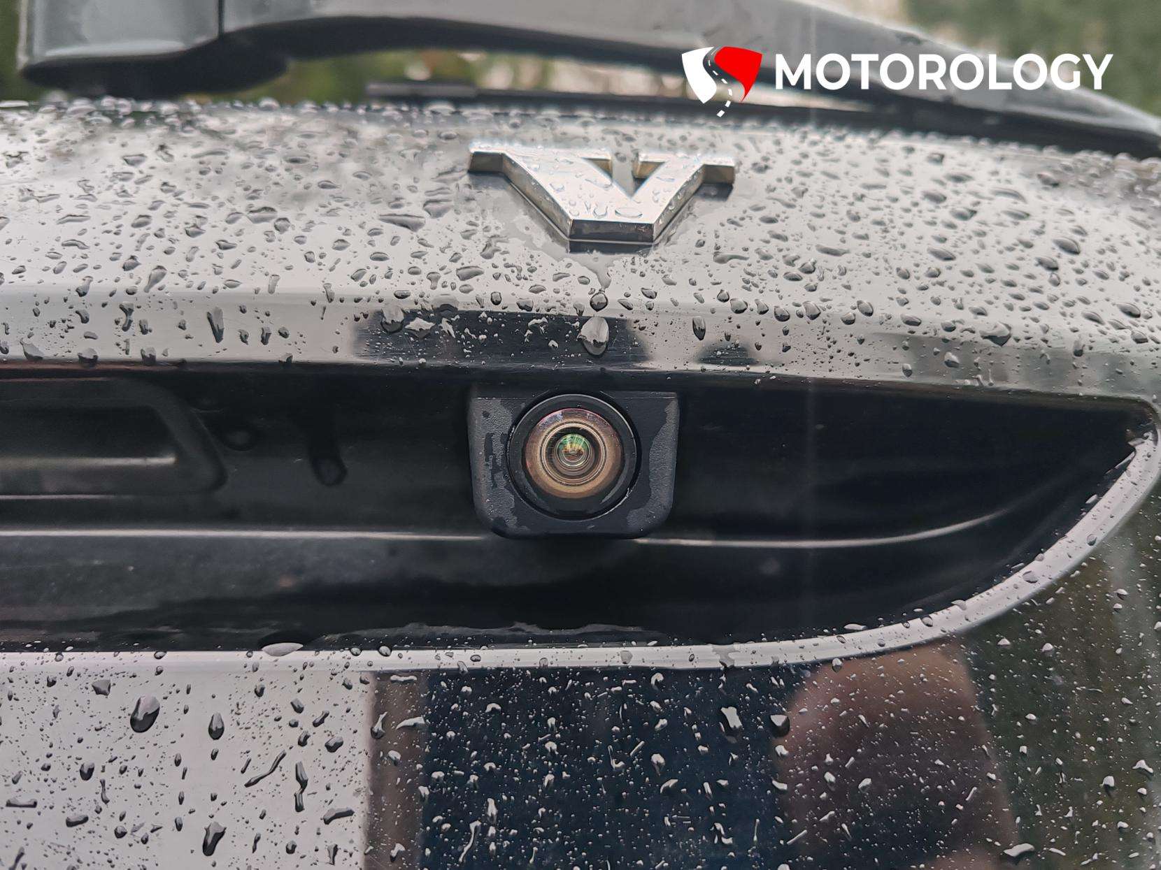 2018 VOLVO V40 2018 VOLVO V40