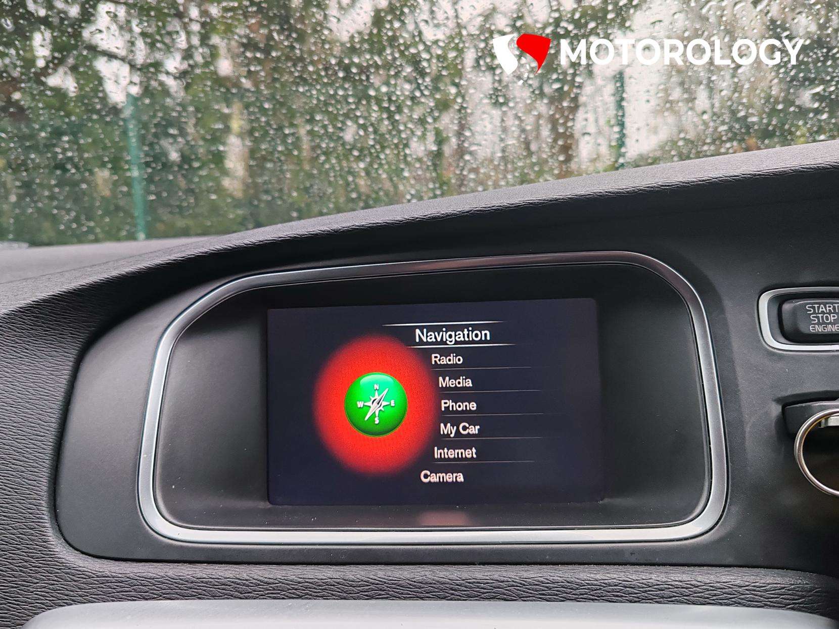 2018 VOLVO V40 2018 VOLVO V40