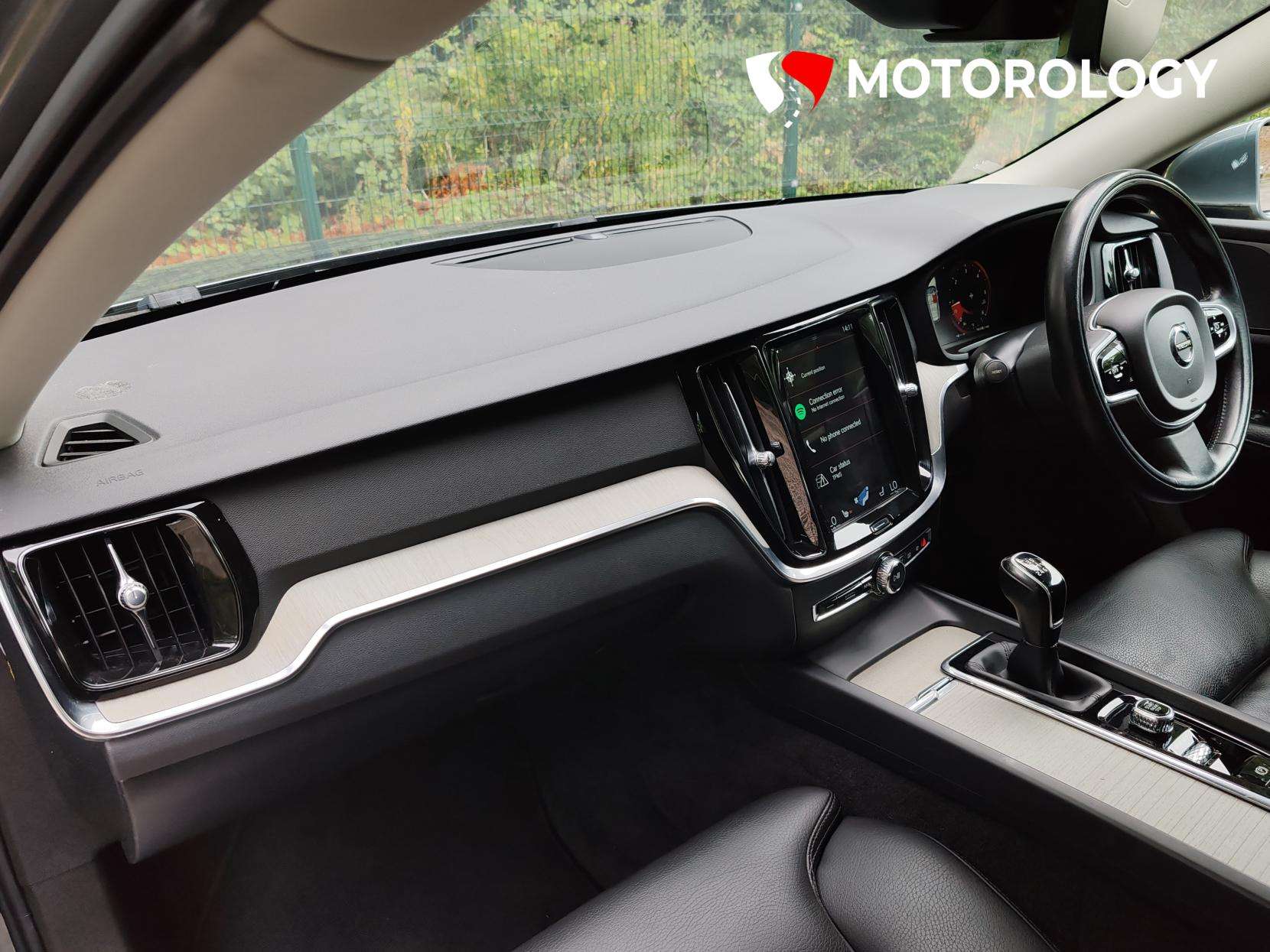 2019 VOLVO V60 2019 VOLVO V60