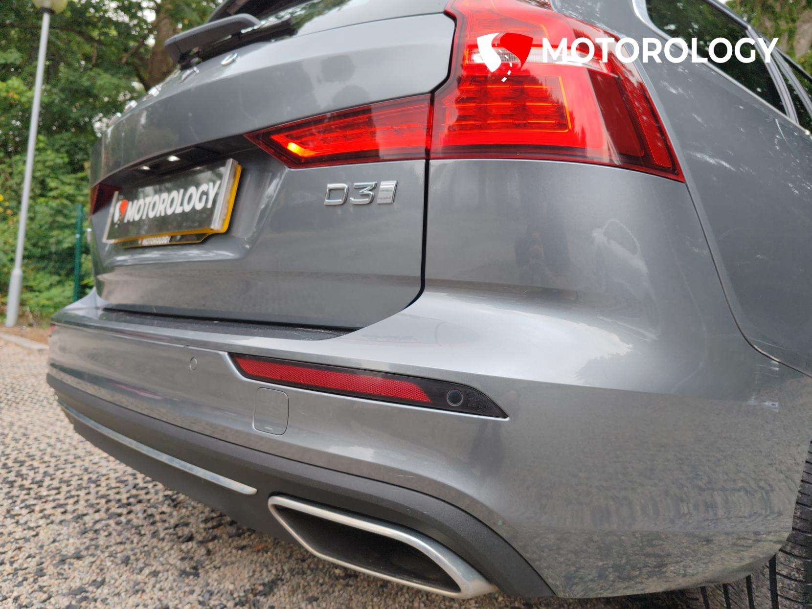 2019 VOLVO V60 2019 VOLVO V60