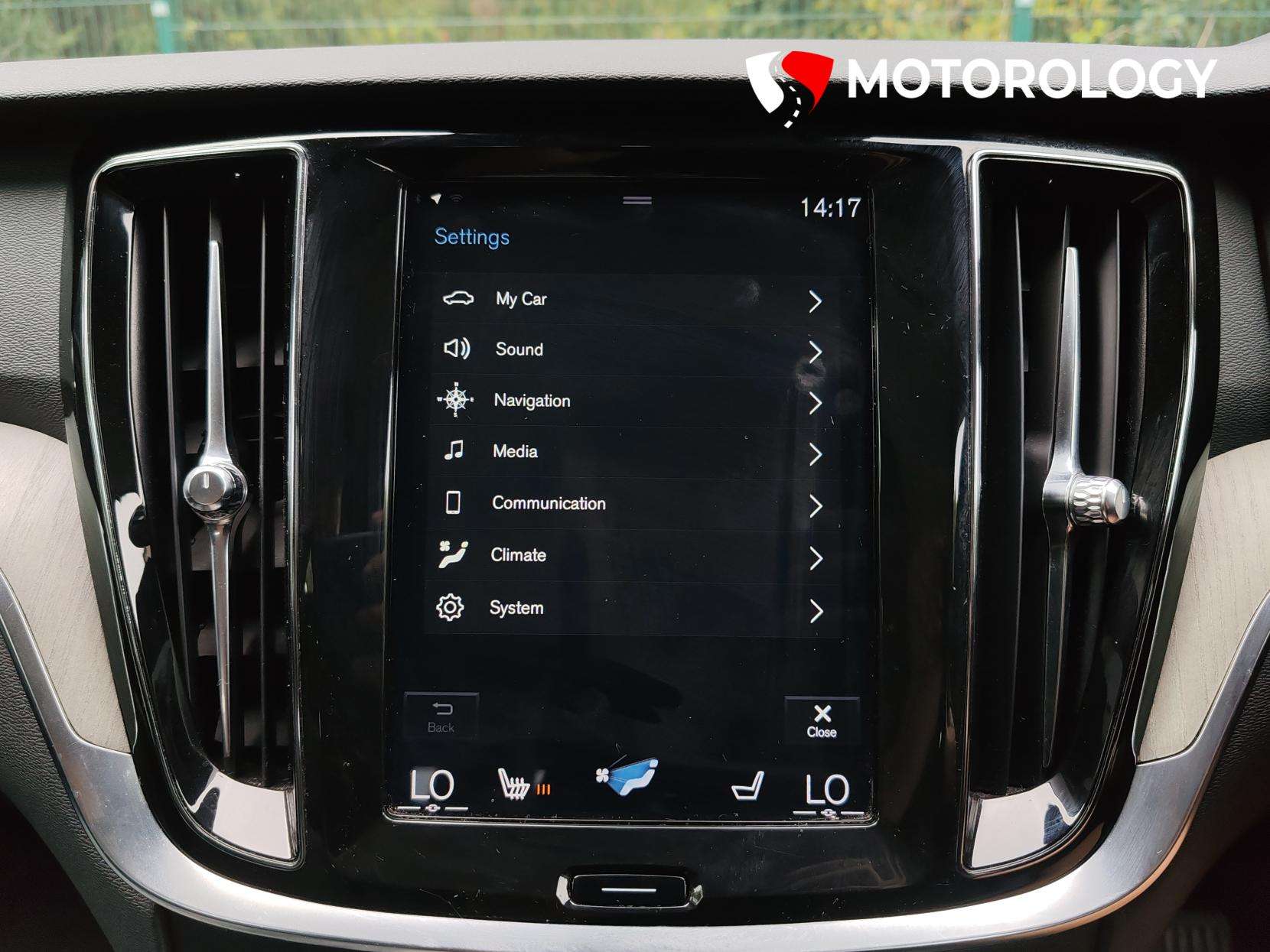 2019 VOLVO V60 2019 VOLVO V60