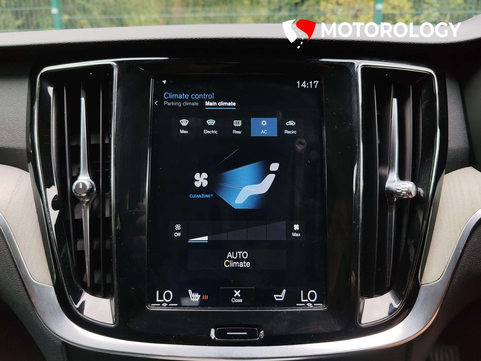 2019 VOLVO V60 2019 VOLVO V60