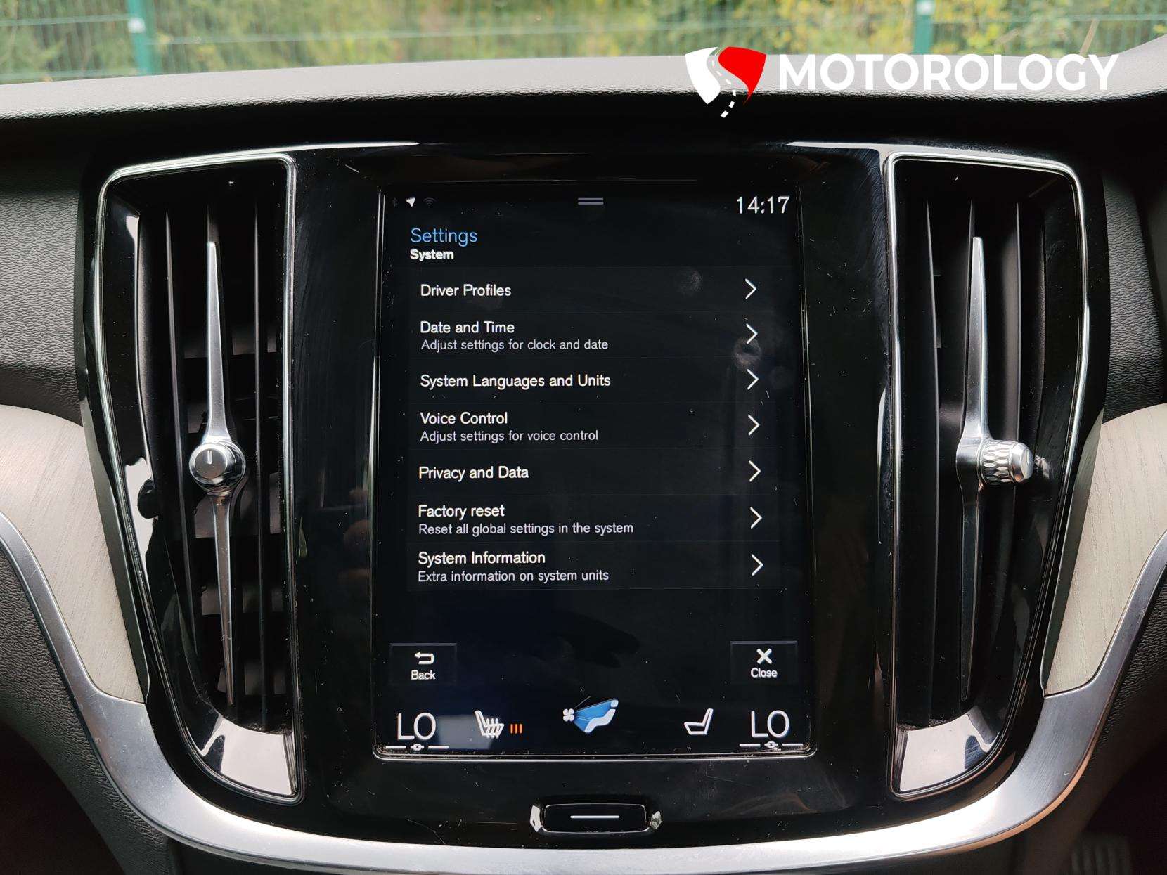 2019 VOLVO V60 2019 VOLVO V60