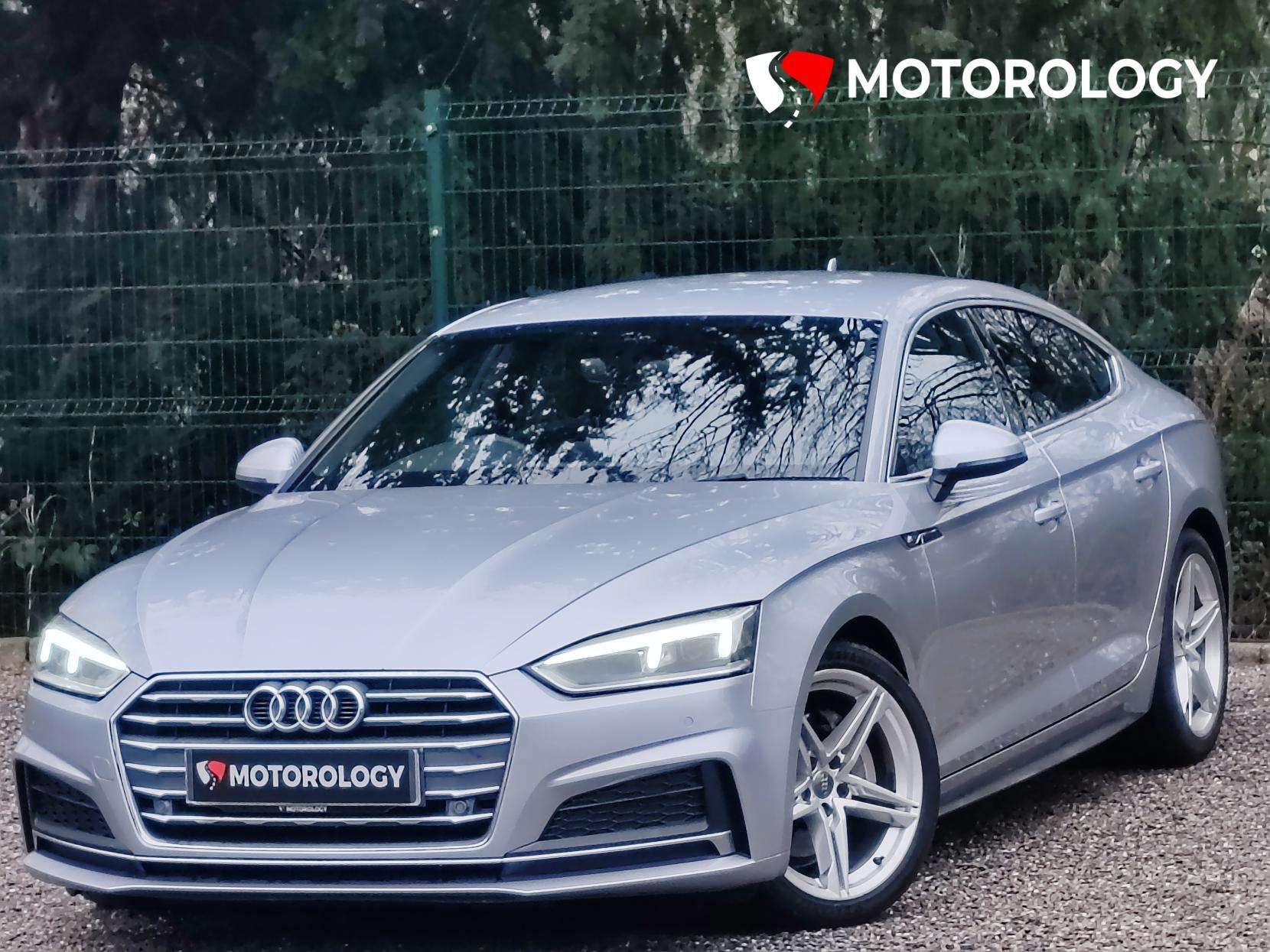 A 2017 AUDI A5 2.0 TDI ultra S line Sportback 5dr Diesel S Tronic Euro 6 (s/s) (190 ps) A 2017 AUDI A5 2.0 TDI ultra S line Sportback 5dr Diesel S Tronic Euro 6 (s/s) (190 ps)