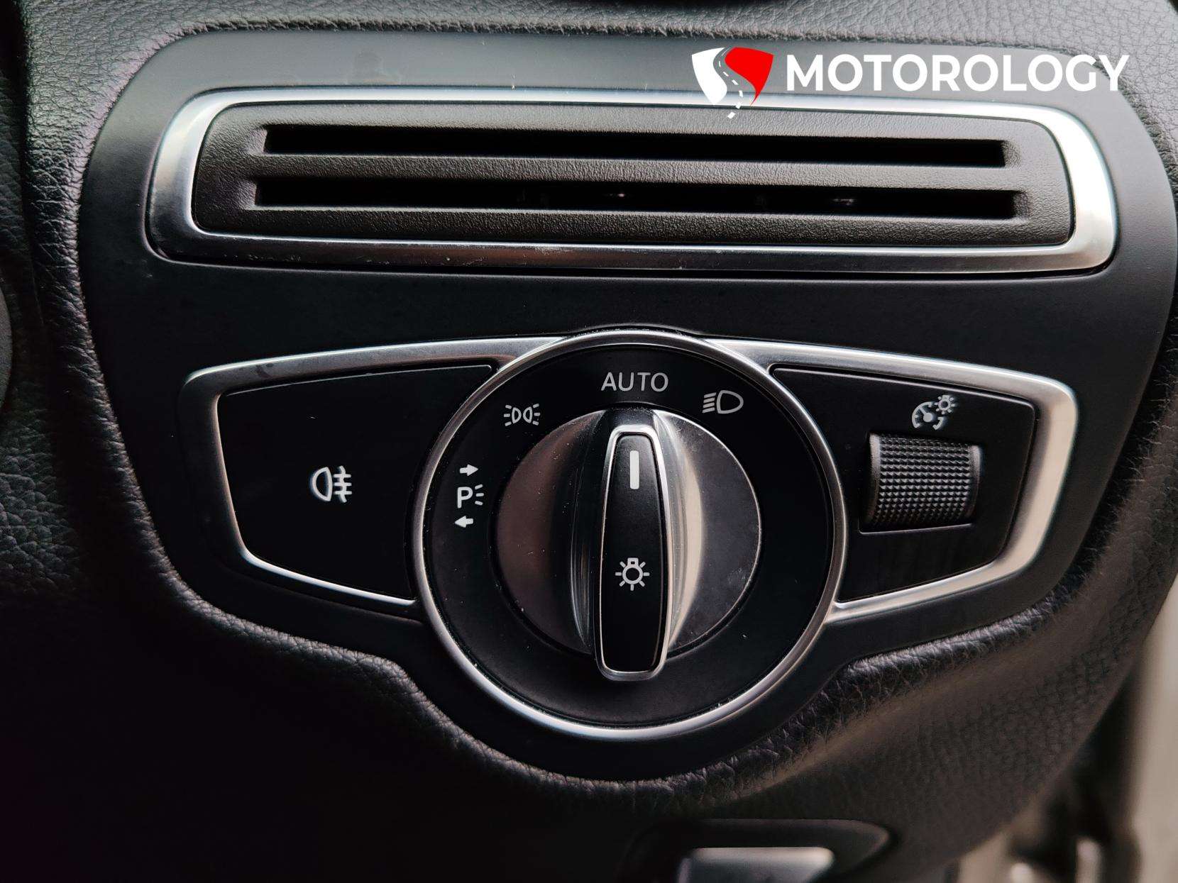 2019 MERCEDES-BENZ C CLASS 2019 MERCEDES-BENZ C CLASS