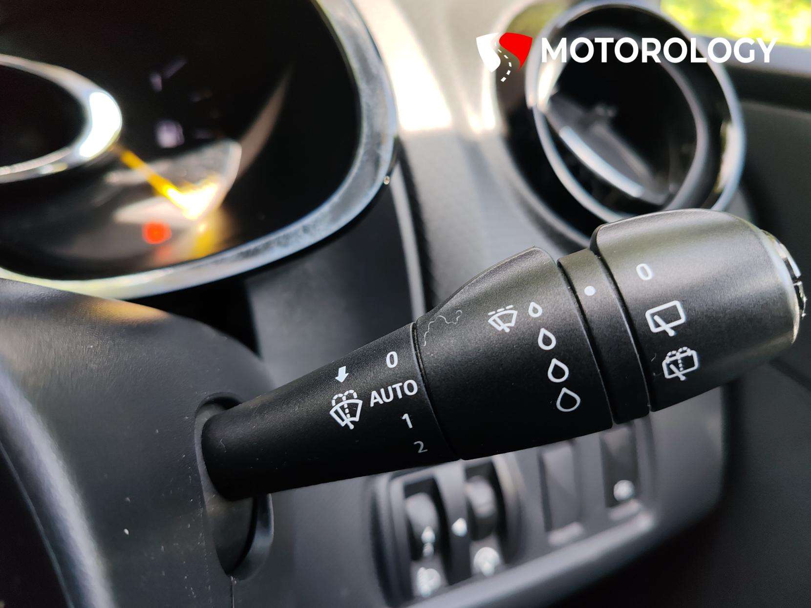 2014 RENAULT CLIO 2014 RENAULT CLIO
