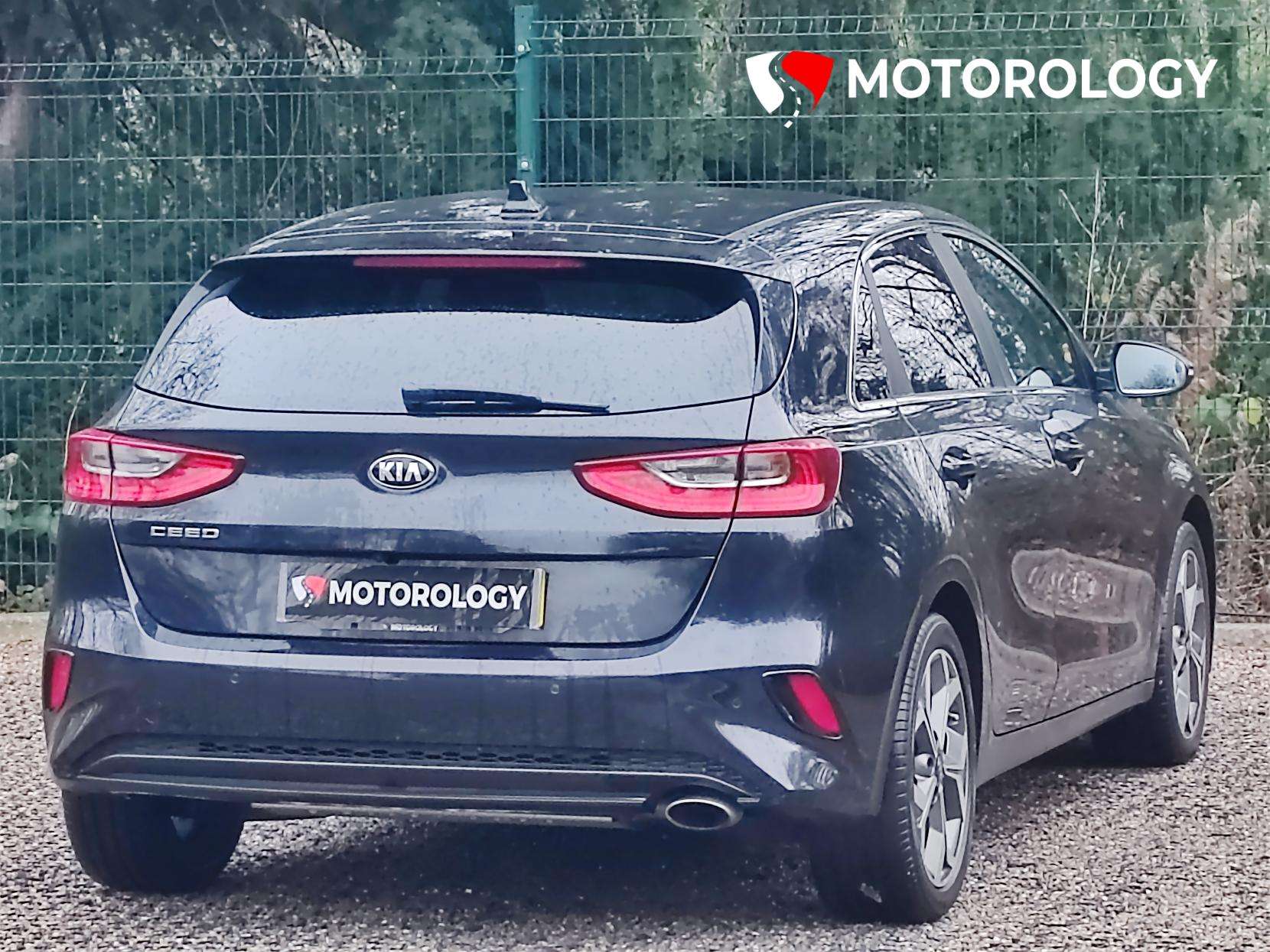 A 2019 KIA CEED 1.4 T-GDi 3 Hatchback 5dr Petrol Manual Euro 6 (s/s) (138 bhp) A 2019 KIA CEED 1.4 T-GDi 3 Hatchback 5dr Petrol Manual Euro 6 (s/s) (138 bhp)