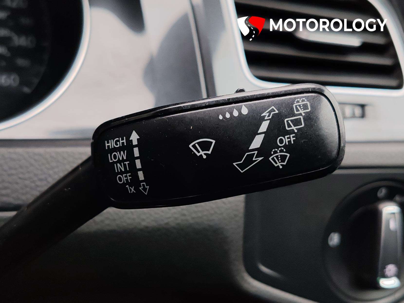 2017 VOLKSWAGEN GOLF 2017 VOLKSWAGEN GOLF