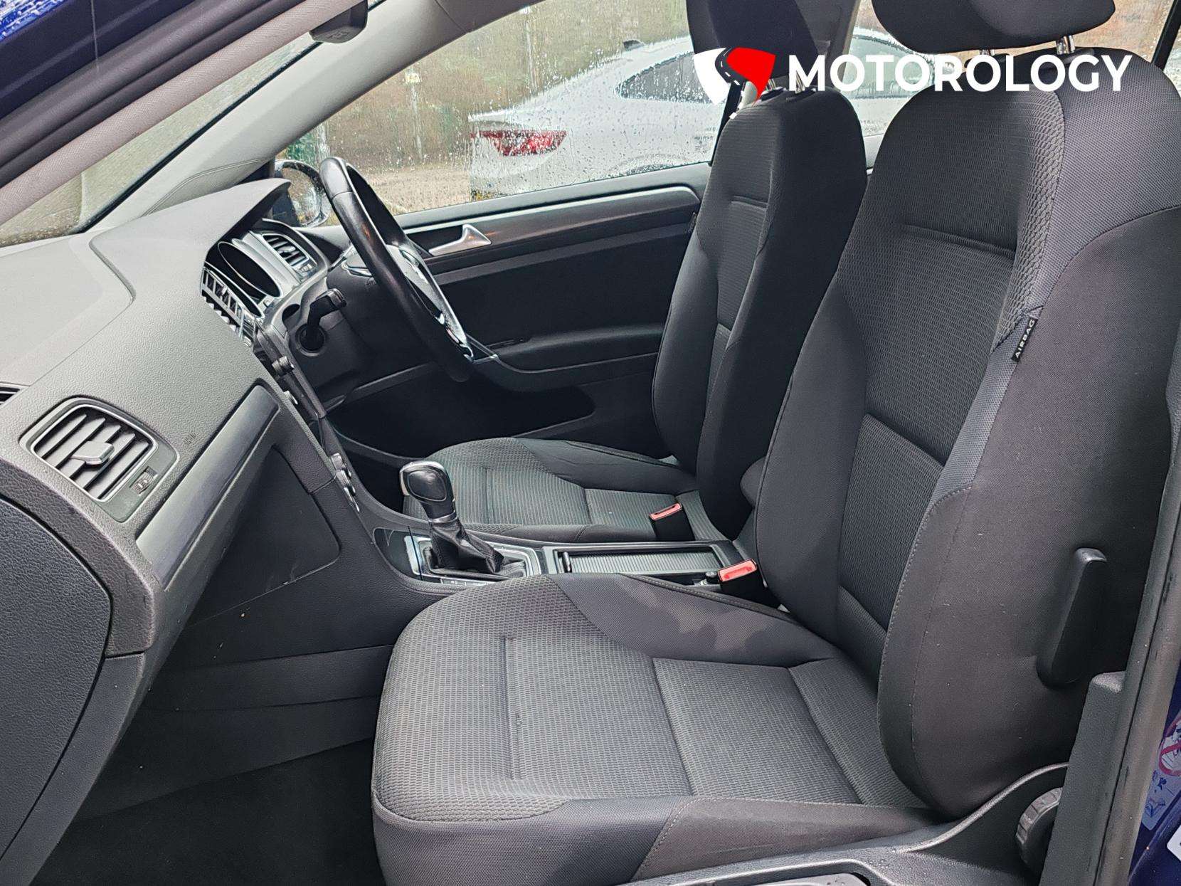 2017 VOLKSWAGEN GOLF 2017 VOLKSWAGEN GOLF