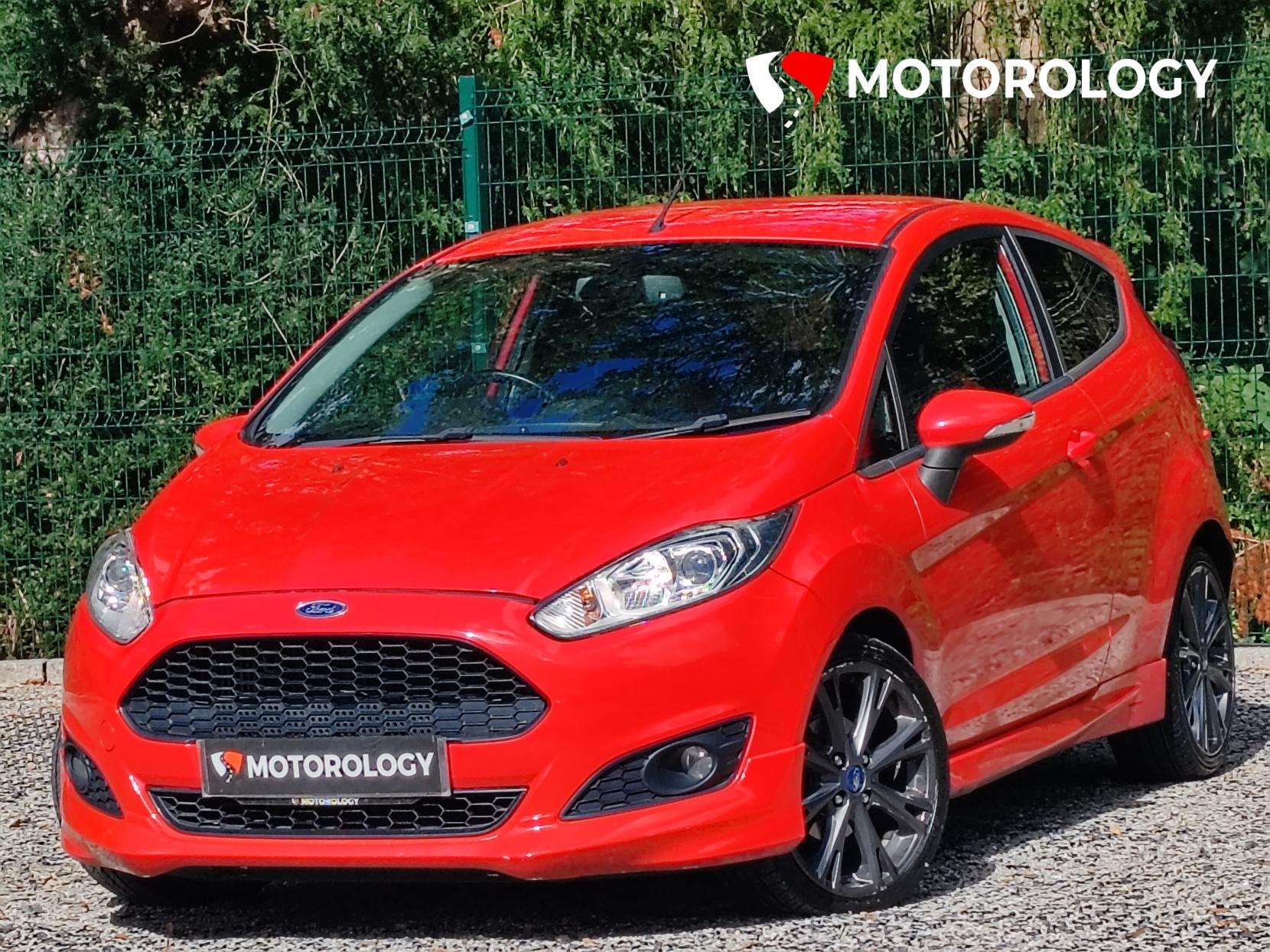 A 2014 FORD FIESTA 1.0T EcoBoost Zetec S Hatchback 3dr Petrol Manual Euro 5 (s/s) (125 ps) A 2014 FORD FIESTA 1.0T EcoBoost Zetec S Hatchback 3dr Petrol Manual Euro 5 (s/s) (125 ps)