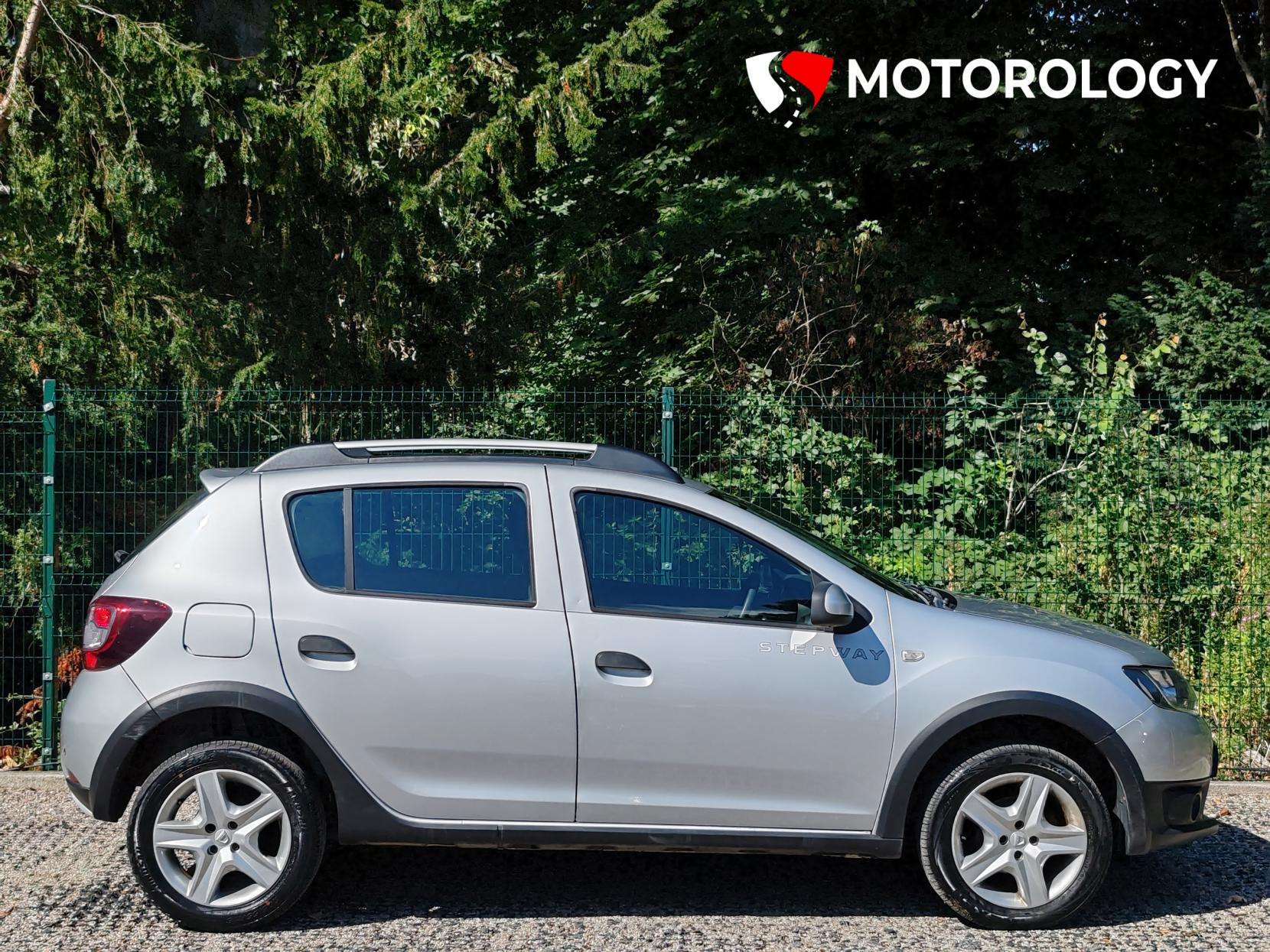 2016 DACIA SANDERO STEPWAY 2016 DACIA SANDERO STEPWAY