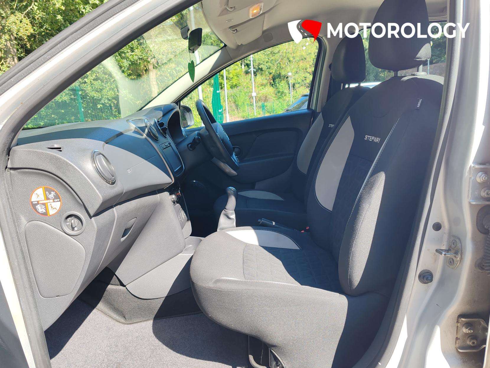 2016 DACIA SANDERO STEPWAY 2016 DACIA SANDERO STEPWAY