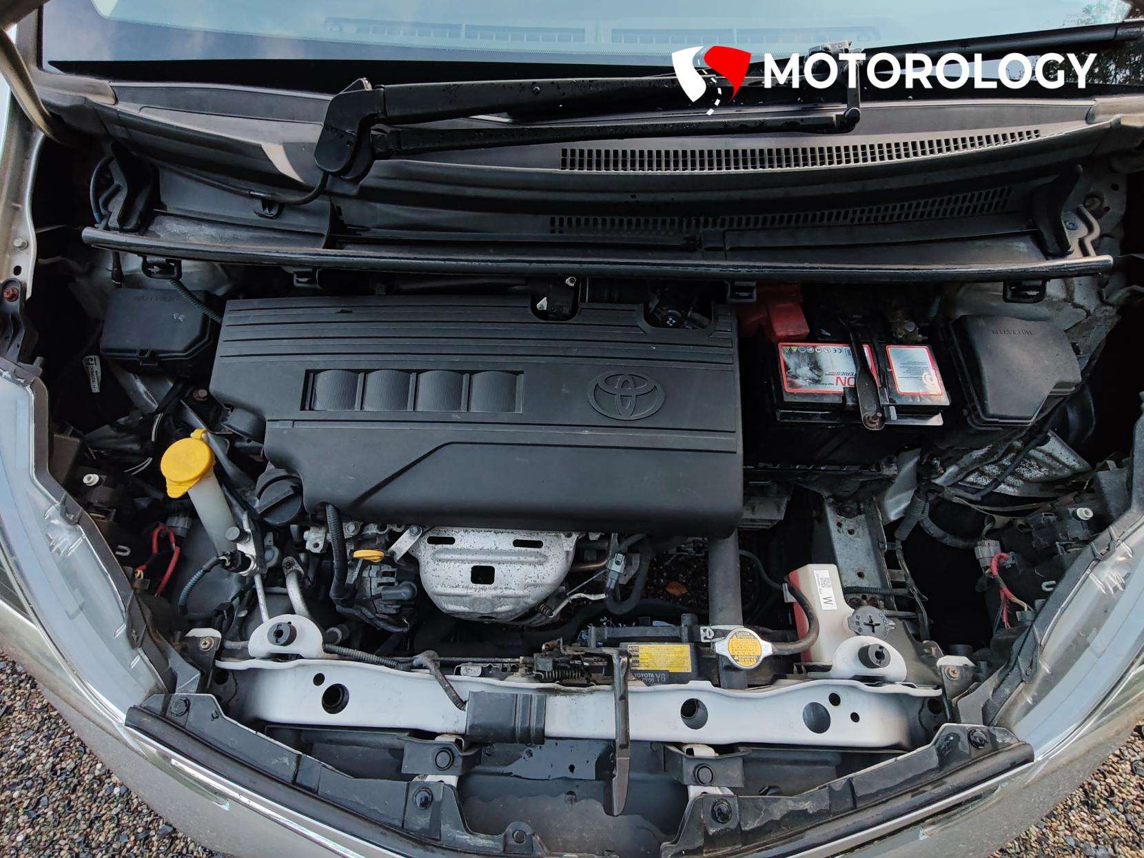 2016 TOYOTA YARIS 2016 TOYOTA YARIS