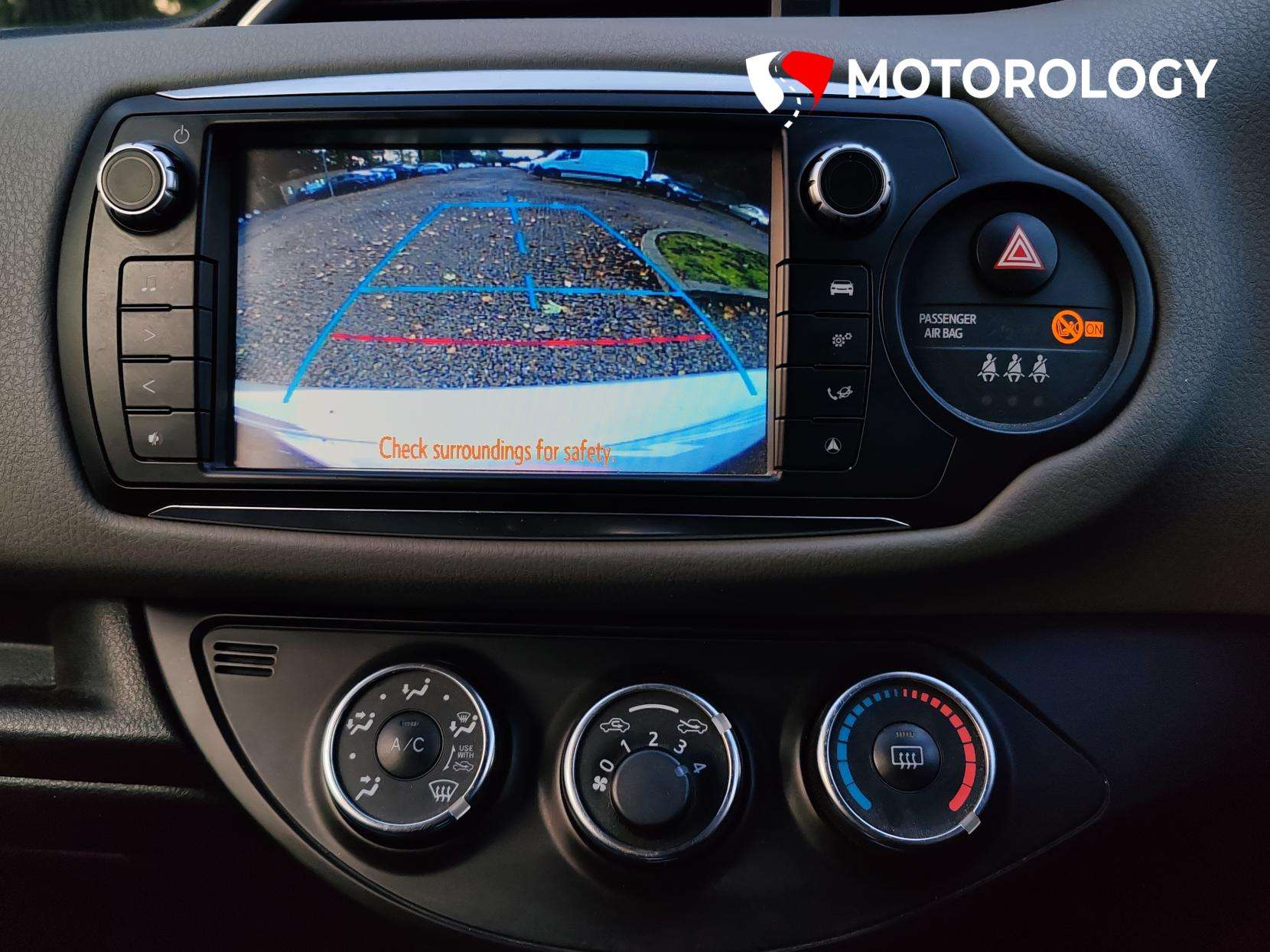 2016 TOYOTA YARIS 2016 TOYOTA YARIS