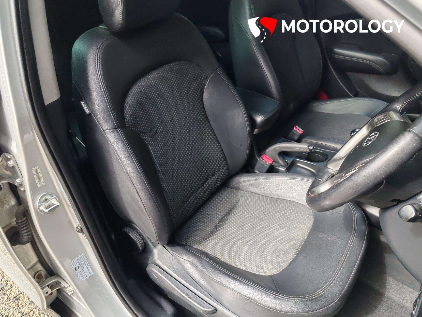 2012 HYUNDAI IX35 2012 HYUNDAI IX35