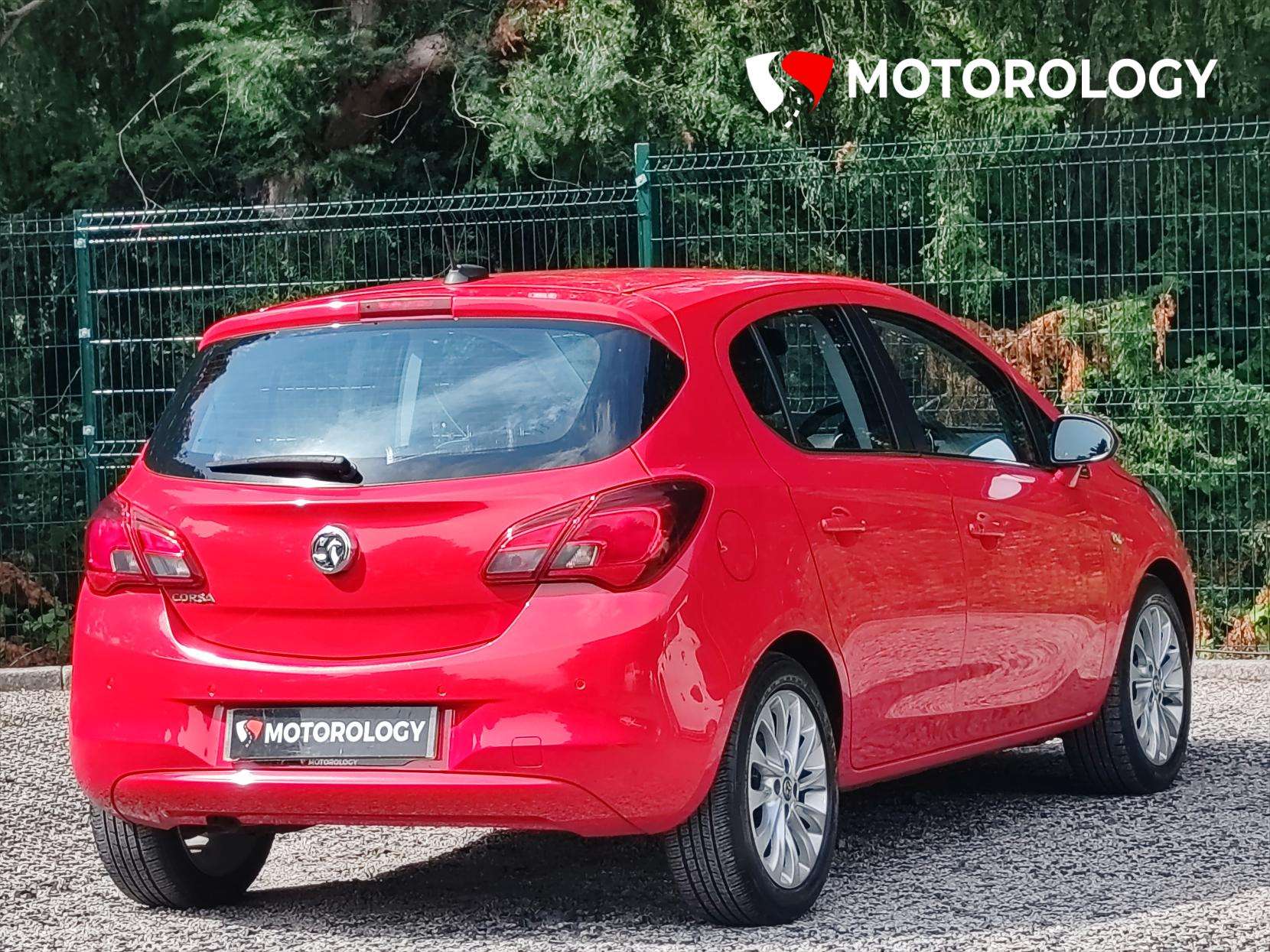 A 2017 VAUXHALL CORSA 1.4i ecoFLEX SE Hatchback 5dr Petrol Manual Euro 6 (75 ps) A 2017 VAUXHALL CORSA 1.4i ecoFLEX SE Hatchback 5dr Petrol Manual Euro 6 (75 ps)