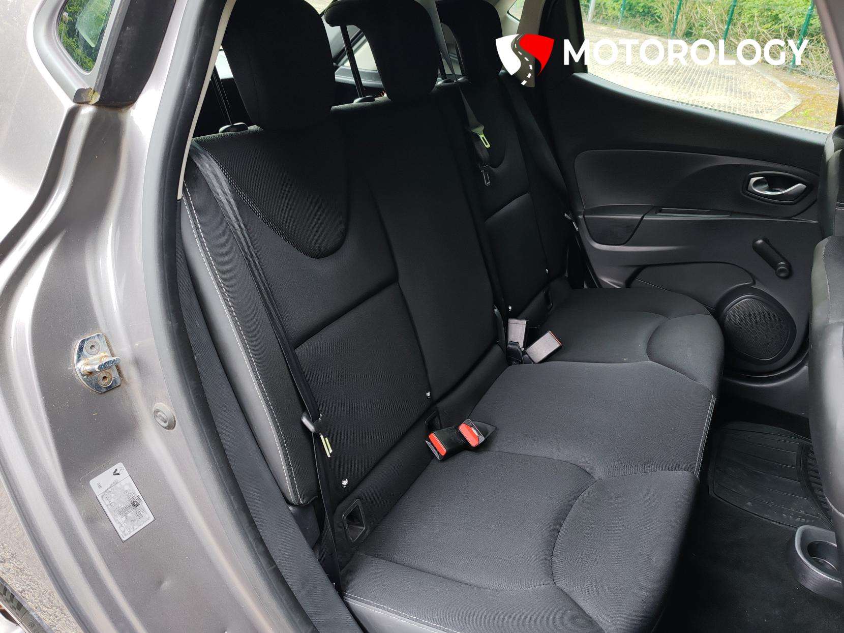 2015 RENAULT CLIO 2015 RENAULT CLIO