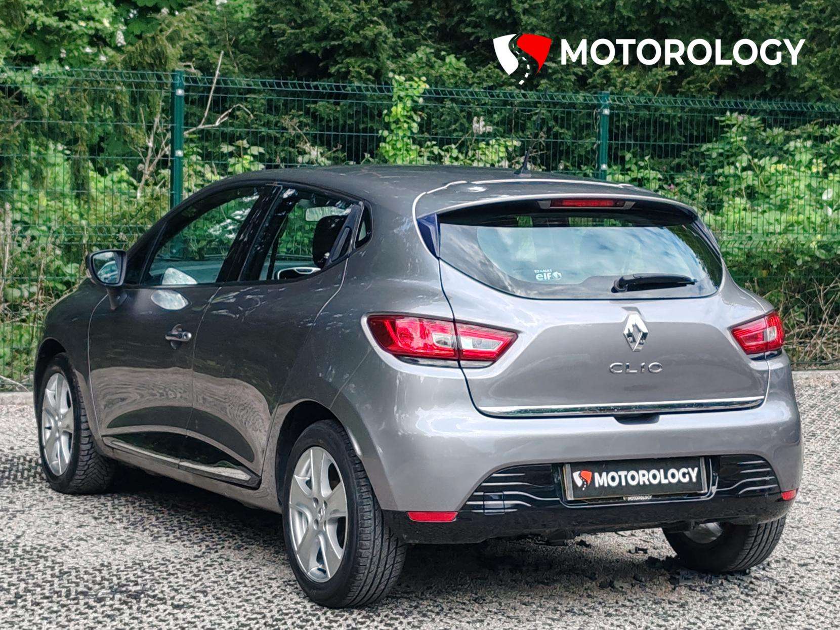 2015 RENAULT CLIO 2015 RENAULT CLIO