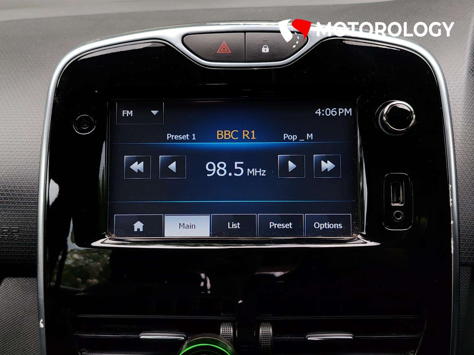 2015 RENAULT CLIO 2015 RENAULT CLIO