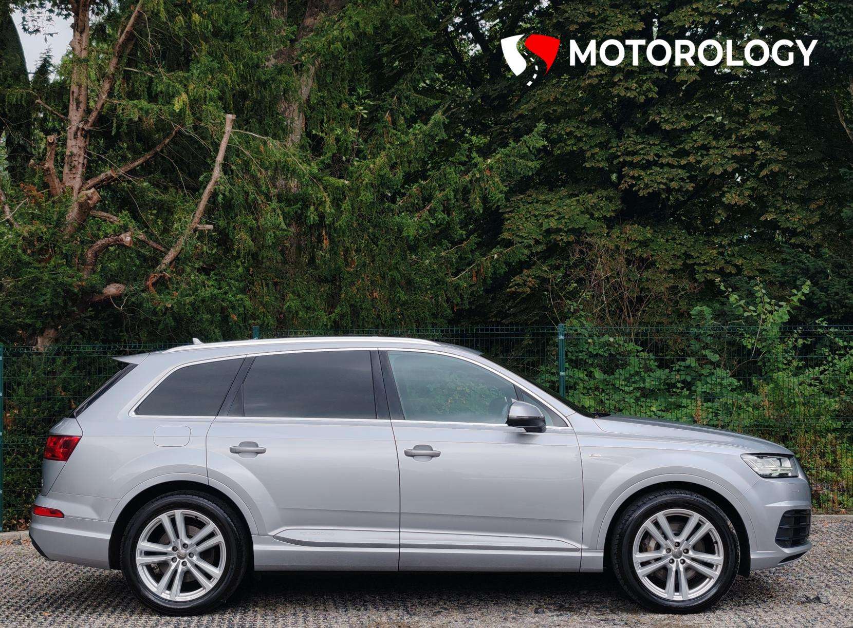 2018 AUDI Q7 2018 AUDI Q7