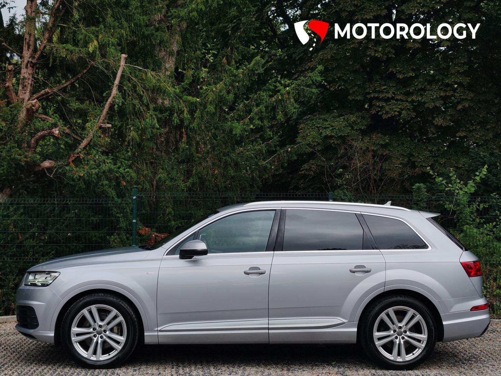2018 AUDI Q7 2018 AUDI Q7