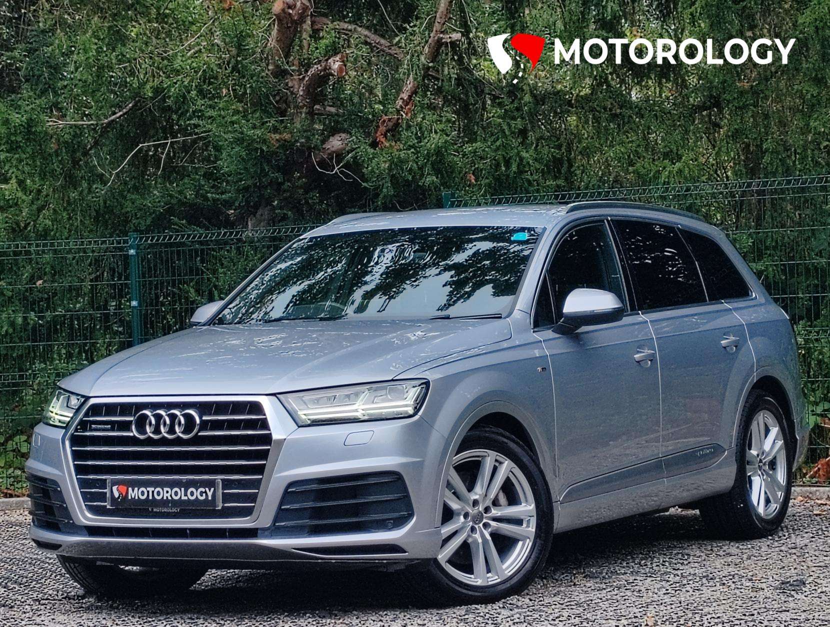 A 2018 AUDI Q7 3.0 TDI V6 S line SUV 5dr Diesel Tiptronic quattro Euro 6 (s/s) (218 ps) A 2018 AUDI Q7 3.0 TDI V6 S line SUV 5dr Diesel Tiptronic quattro Euro 6 (s/s) (218 ps)