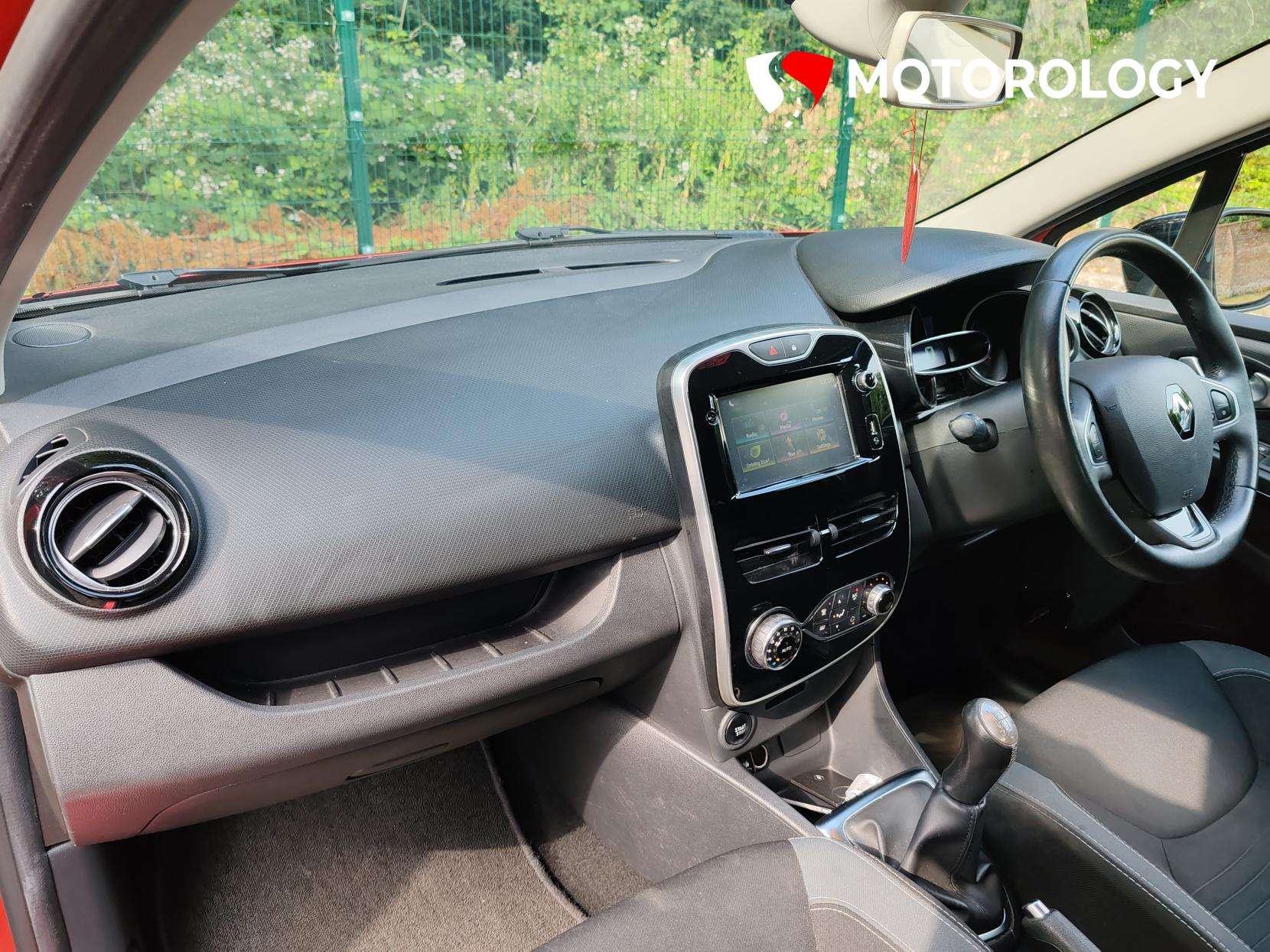 2016 RENAULT CLIO 2016 RENAULT CLIO
