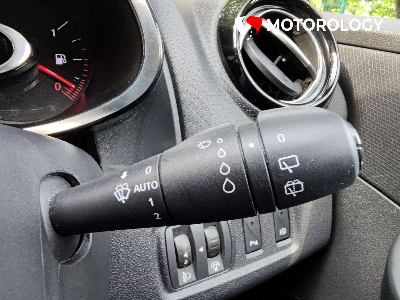 2016 RENAULT CLIO 2016 RENAULT CLIO