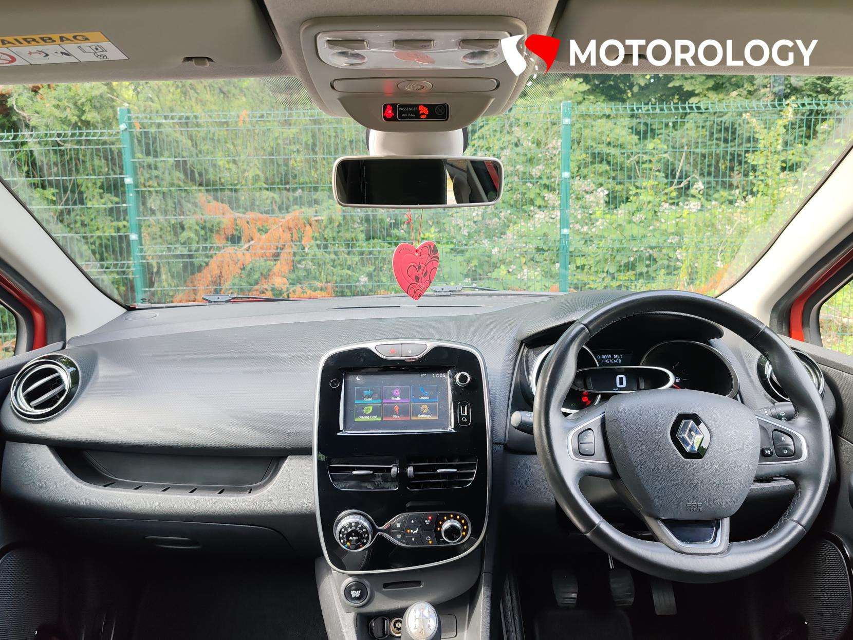 2016 RENAULT CLIO 2016 RENAULT CLIO