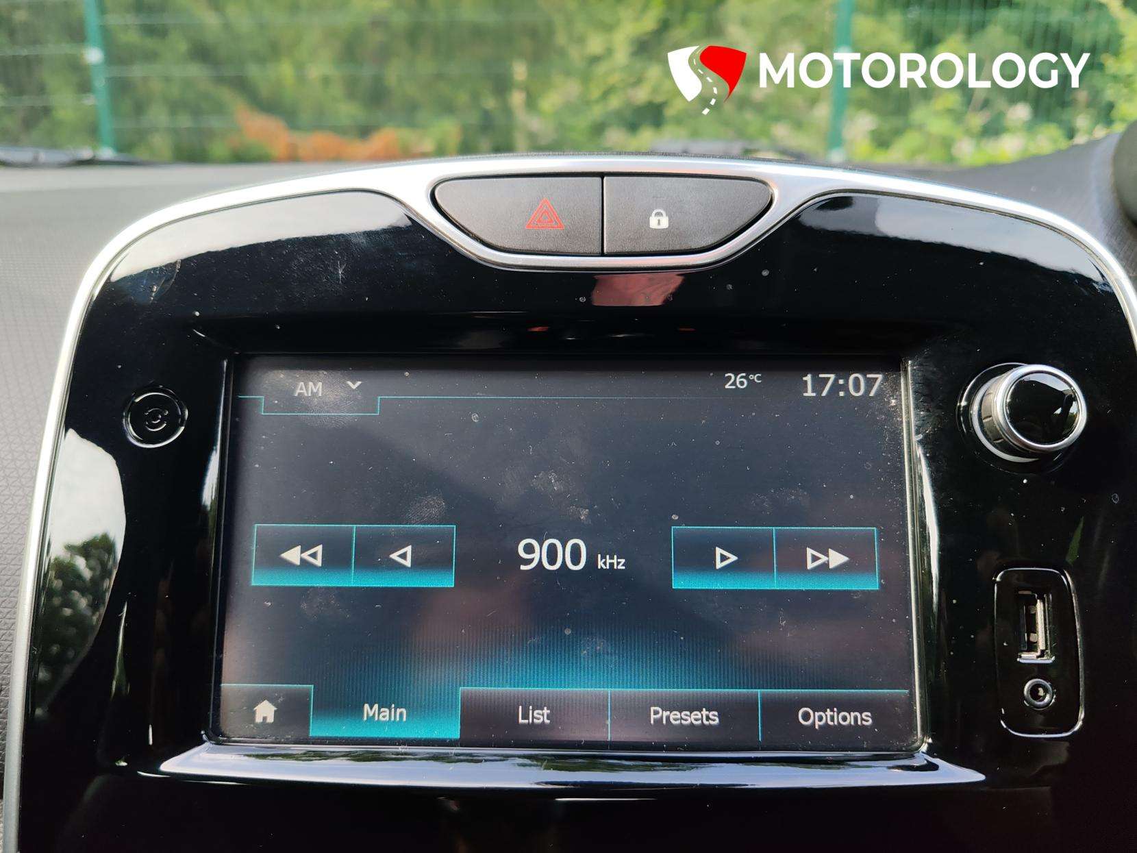 2016 RENAULT CLIO 2016 RENAULT CLIO