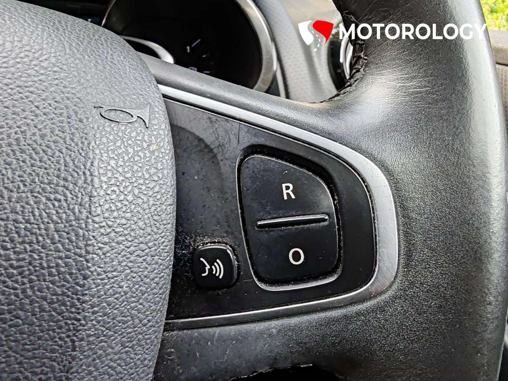 2016 RENAULT CLIO 2016 RENAULT CLIO