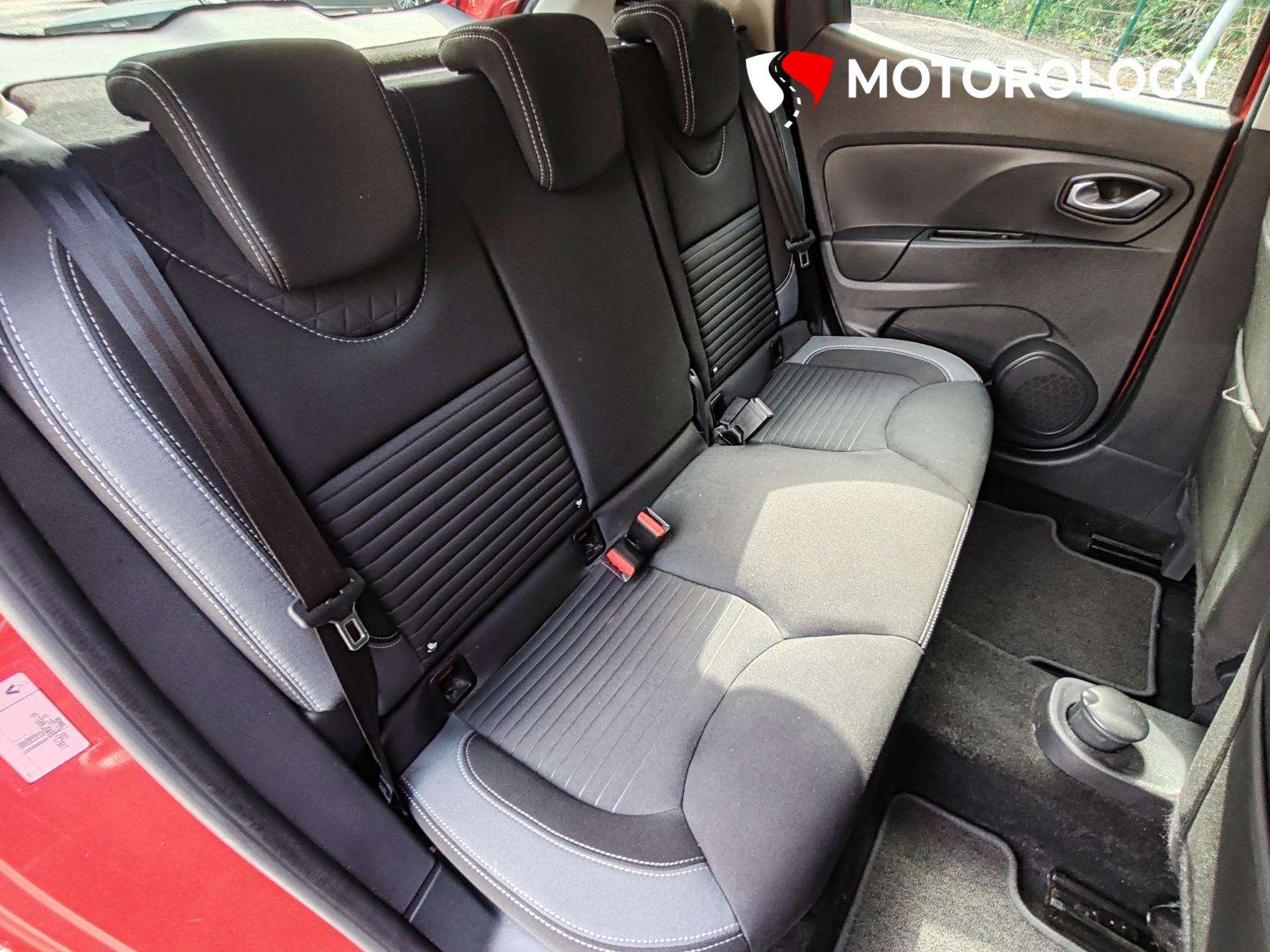 2016 RENAULT CLIO 2016 RENAULT CLIO