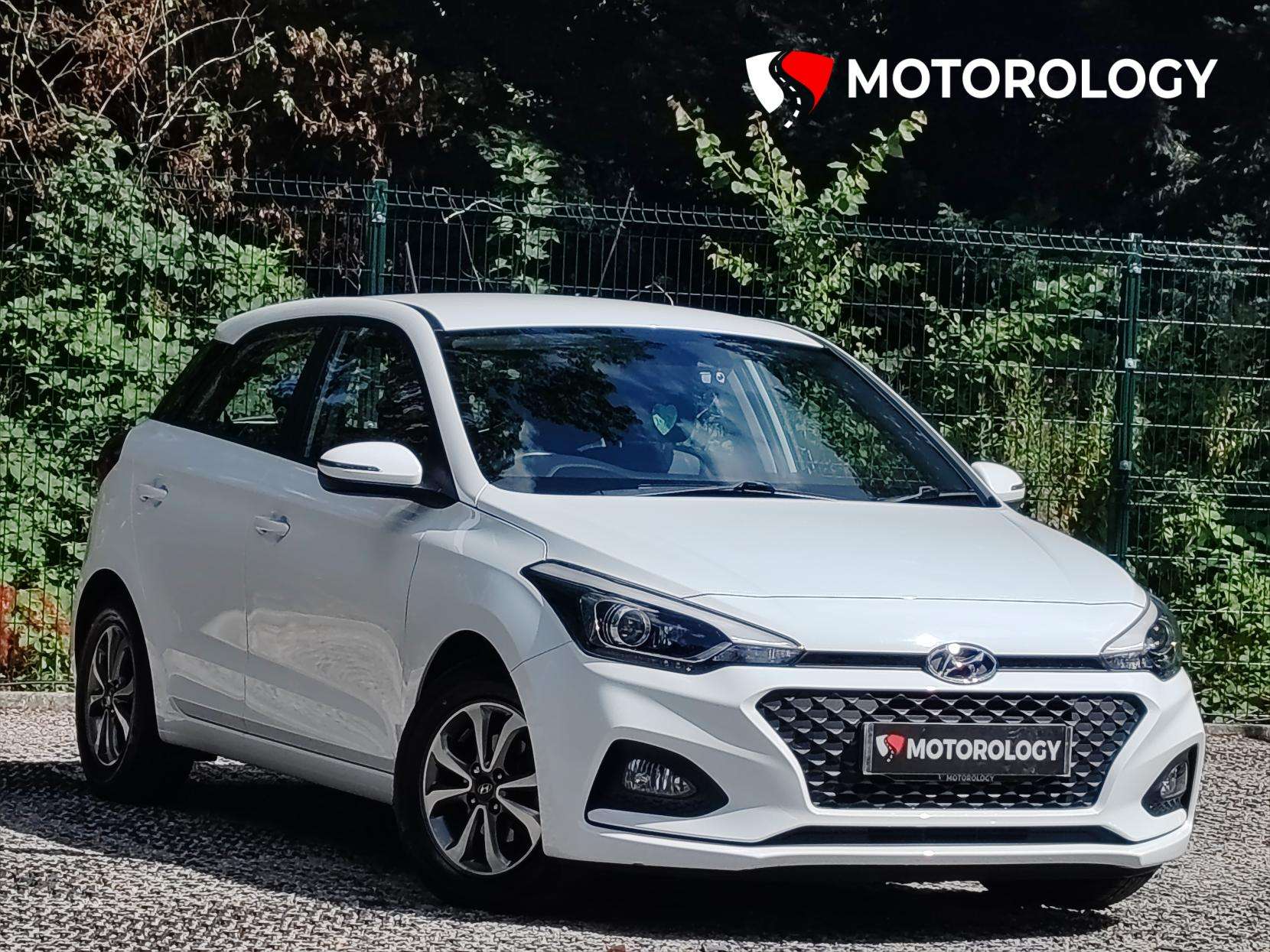 A 2018 HYUNDAI I20 1.2 SE Launch Edition Hatchback 5dr Petrol Manual Euro 6 (s/s) (84 ps) A 2018 HYUNDAI I20 1.2 SE Launch Edition Hatchback 5dr Petrol Manual Euro 6 (s/s) (84 ps)