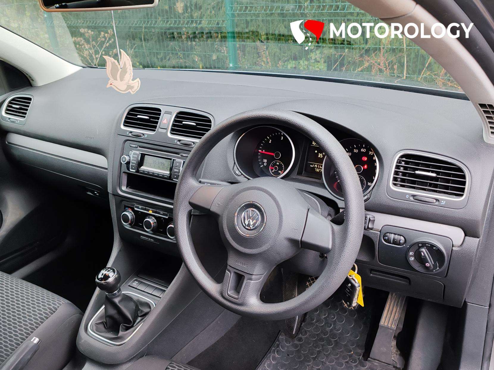 A 2010 VOLKSWAGEN GOLF 1.6 TDI S Hatchback 5dr Diesel Manual Euro 5 (105 ps) A 2010 VOLKSWAGEN GOLF 1.6 TDI S Hatchback 5dr Diesel Manual Euro 5 (105 ps)